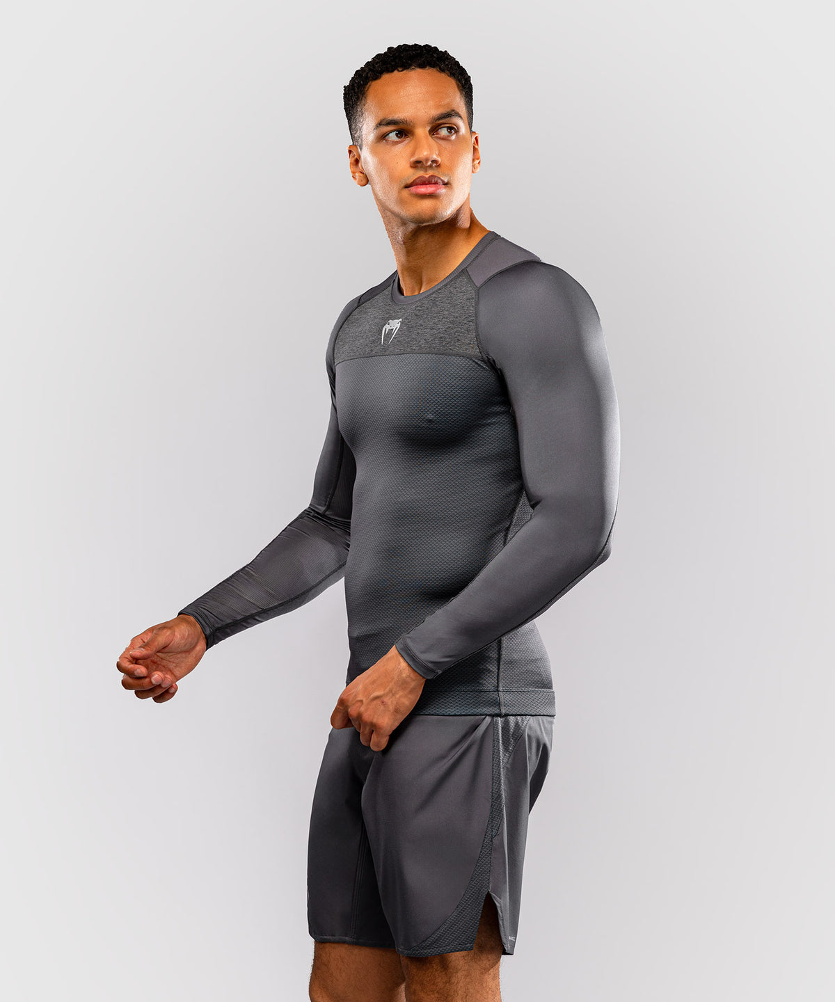 Rashguard manches longues Venum G-Fit Scale - Gris