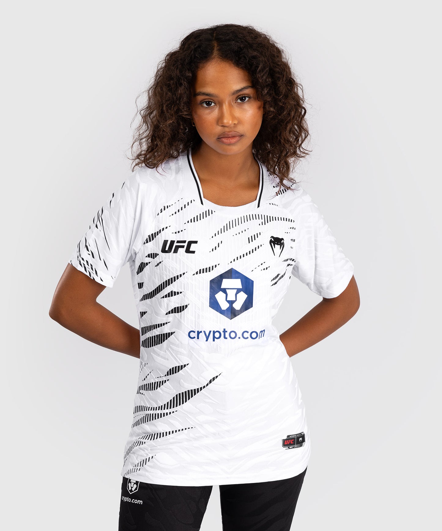 UFC Fusion by Venum Authentic Fight Night Damen Walkout Jersey - Weiß