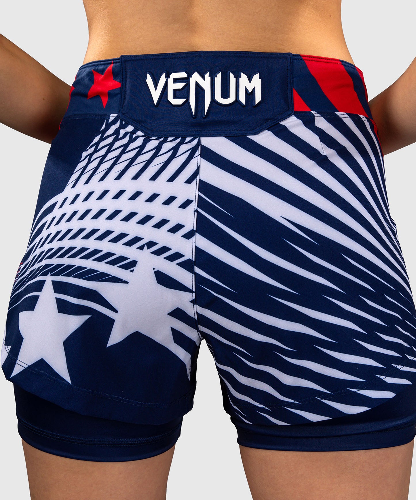 Official UFC Freedom 250 by Venum Authentic Fight Night Fight Shorts für Damen - Blau