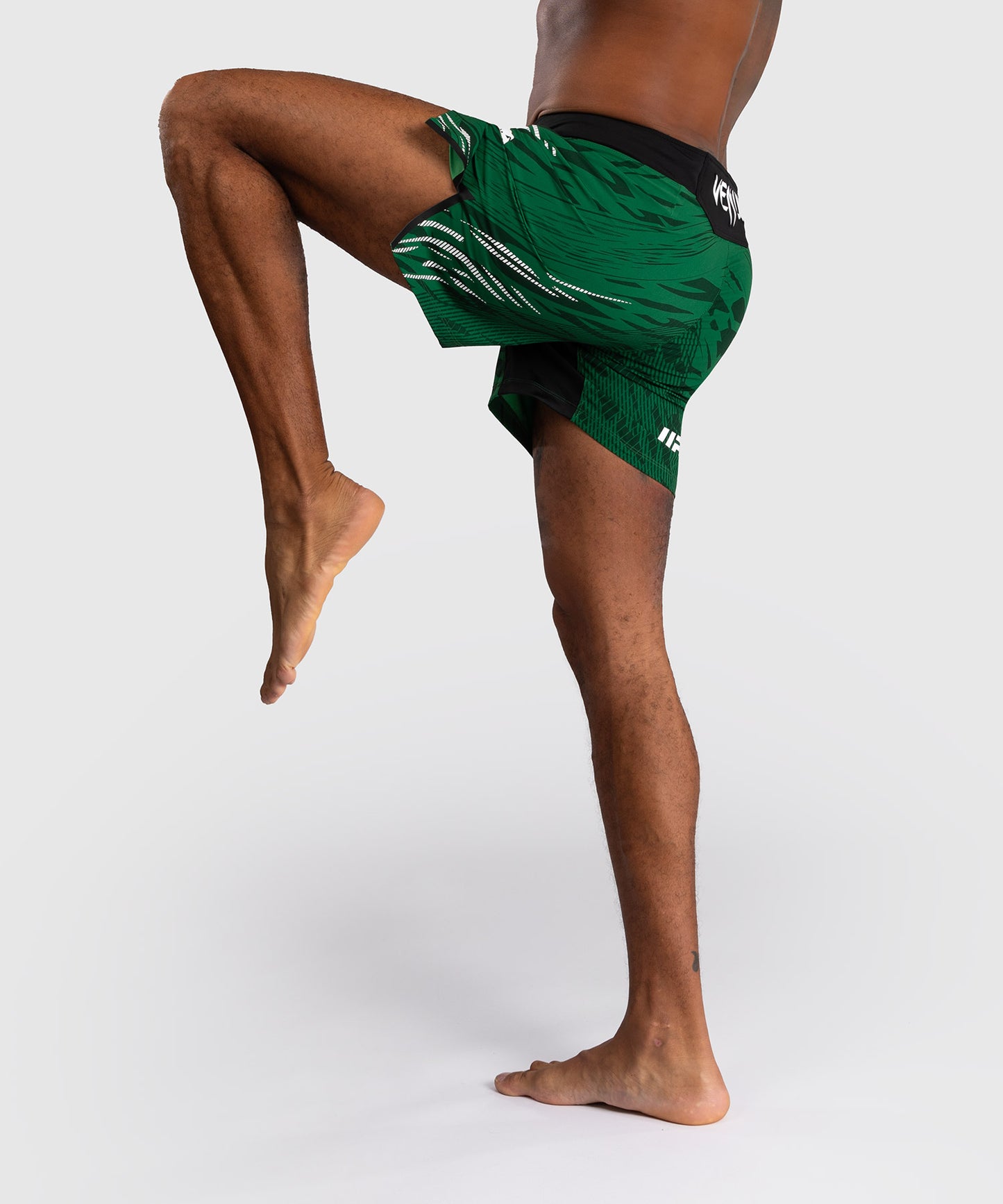 Shorts de Combat pour Hommes UFC Fusion by Venum Authentic Fight Night - Coupe Courte - Vert