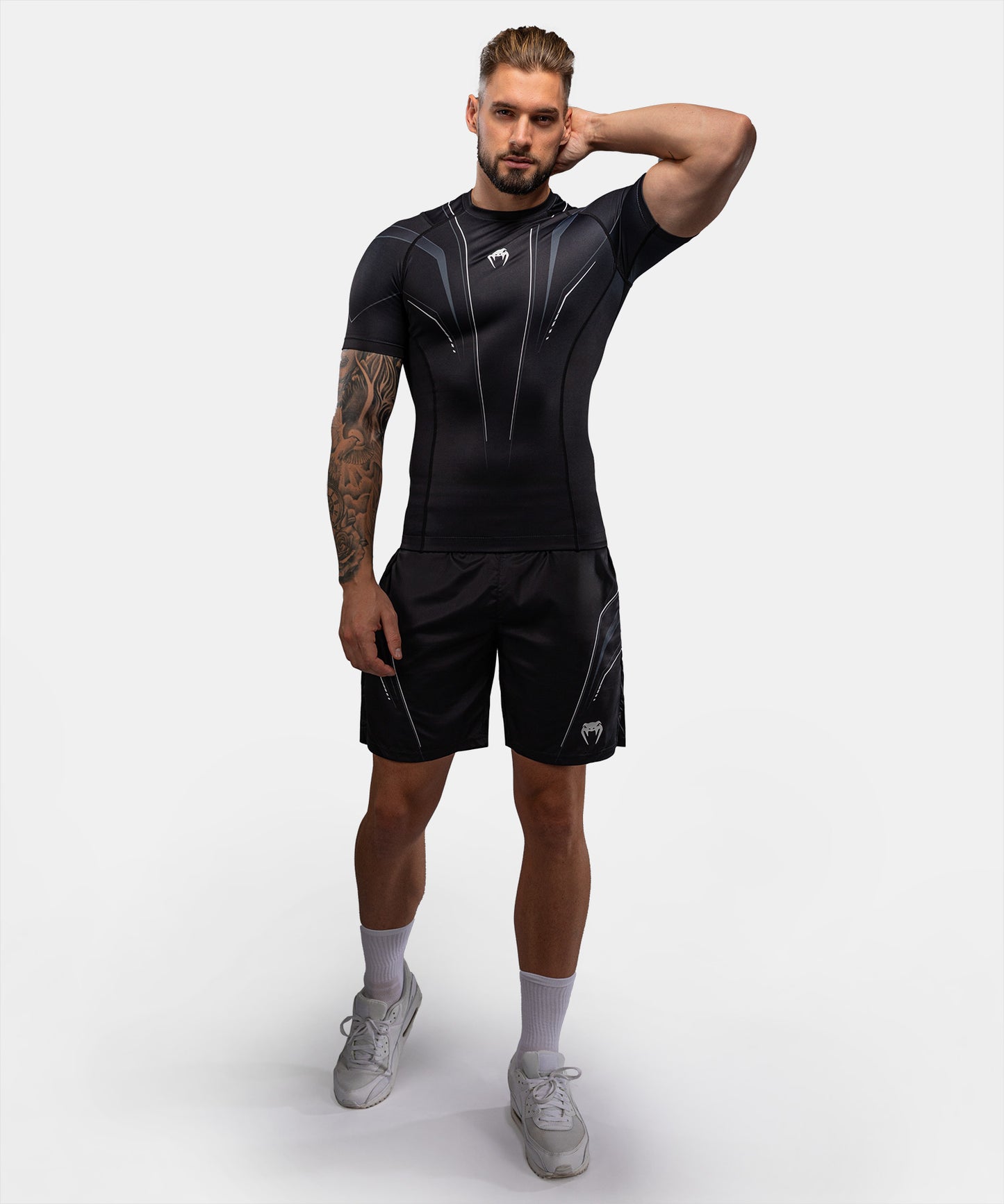 Venum Streamline Kurzarm Rashguards – Schwarz/Weiß