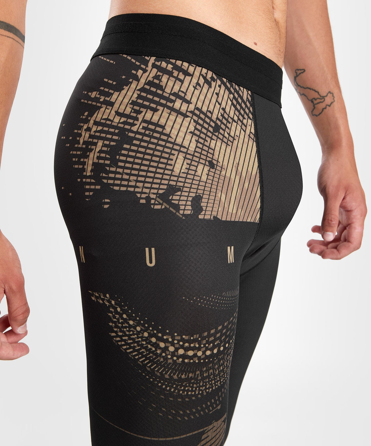 Venum Gorilla Jungle Spats - Black/Sand