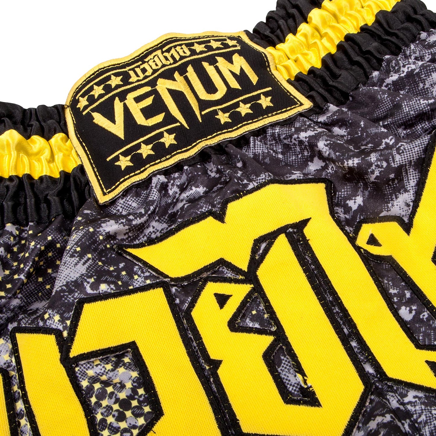Venum Tramo Muay Thai Shorts - Black/Yellow