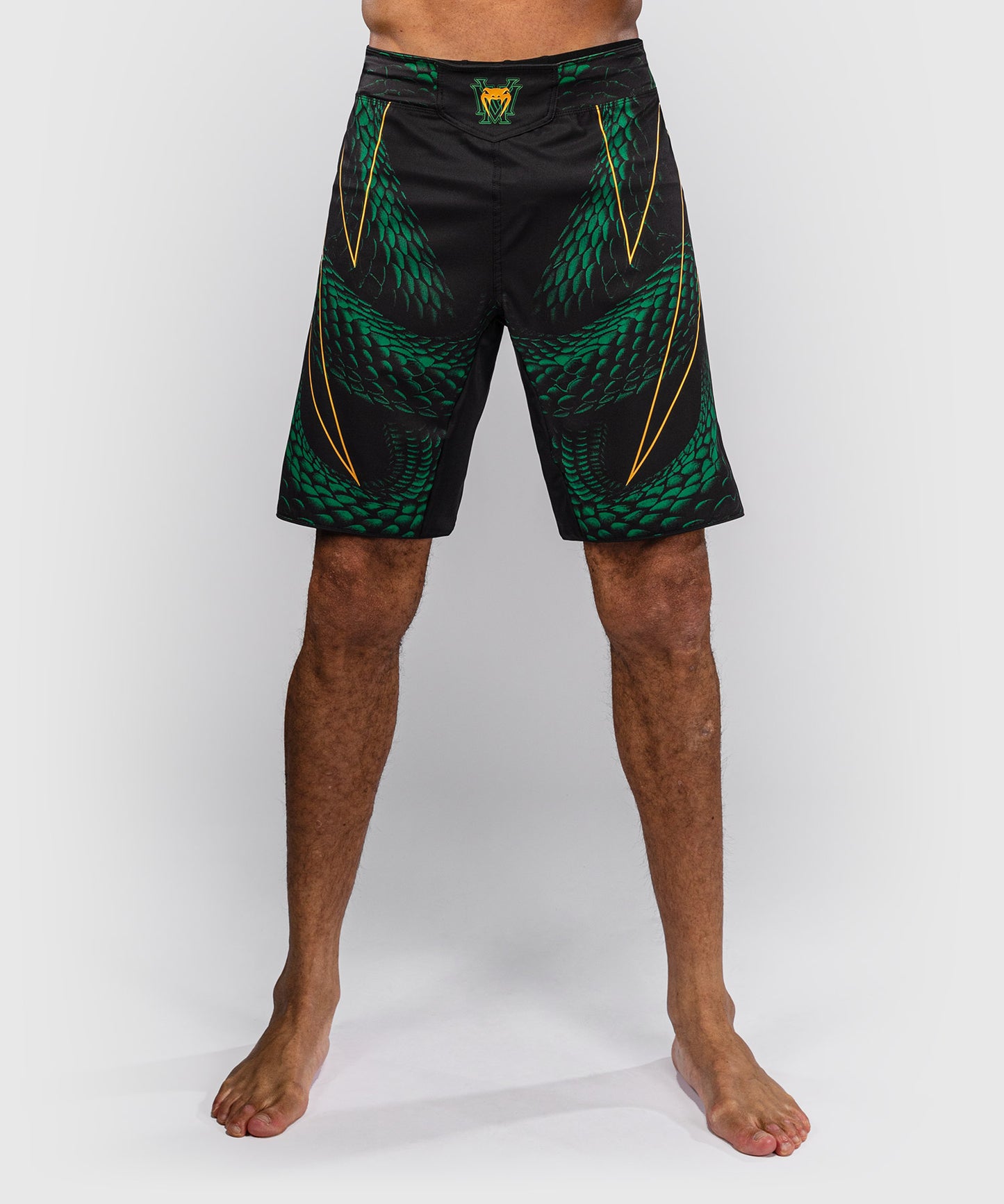 Venum Matupa Short de Combate - Negro/Verde/Oro