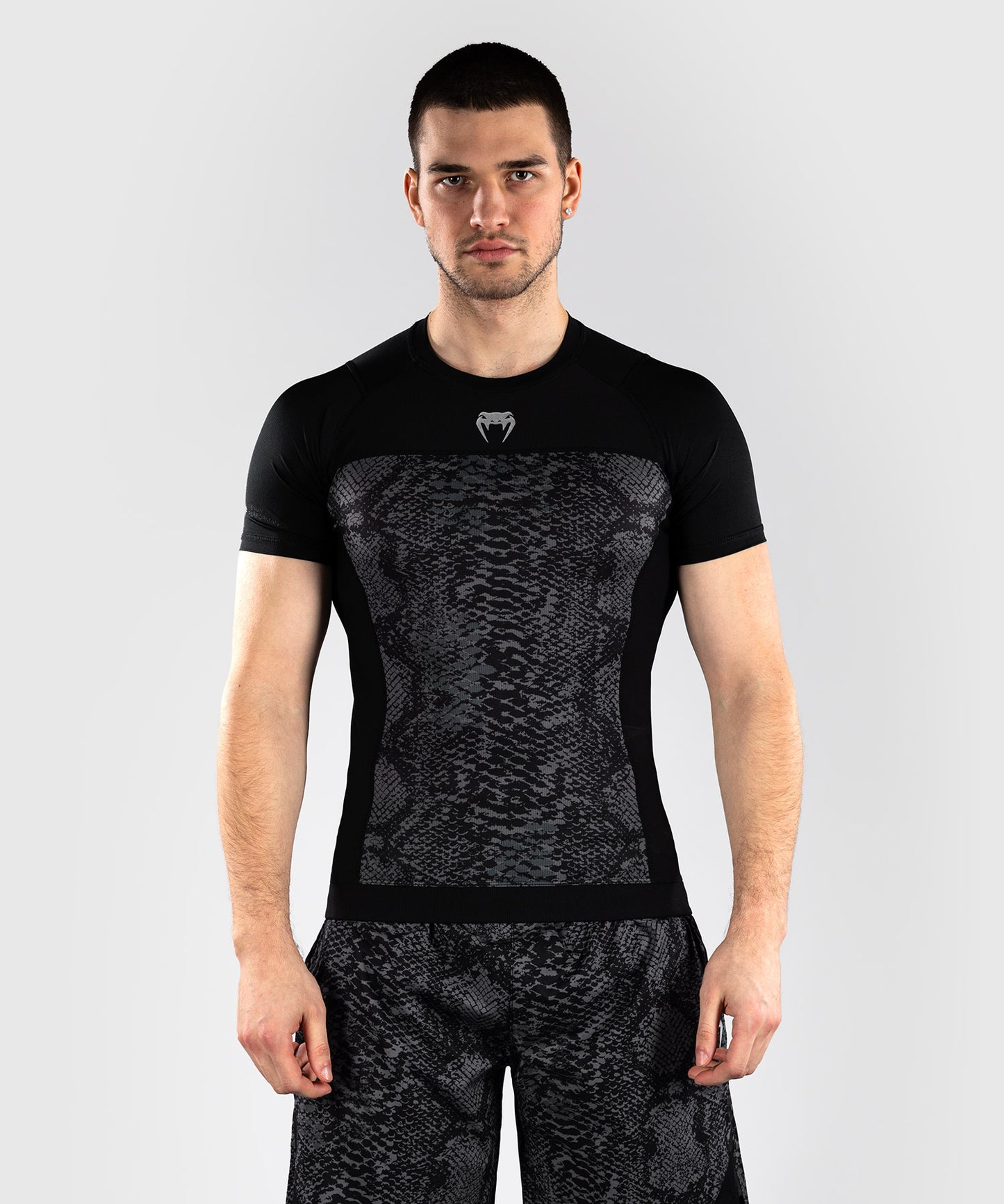 Venum G-Fit Scales Kurzarm Rashguard – Schwarz/Anthrazitgrau