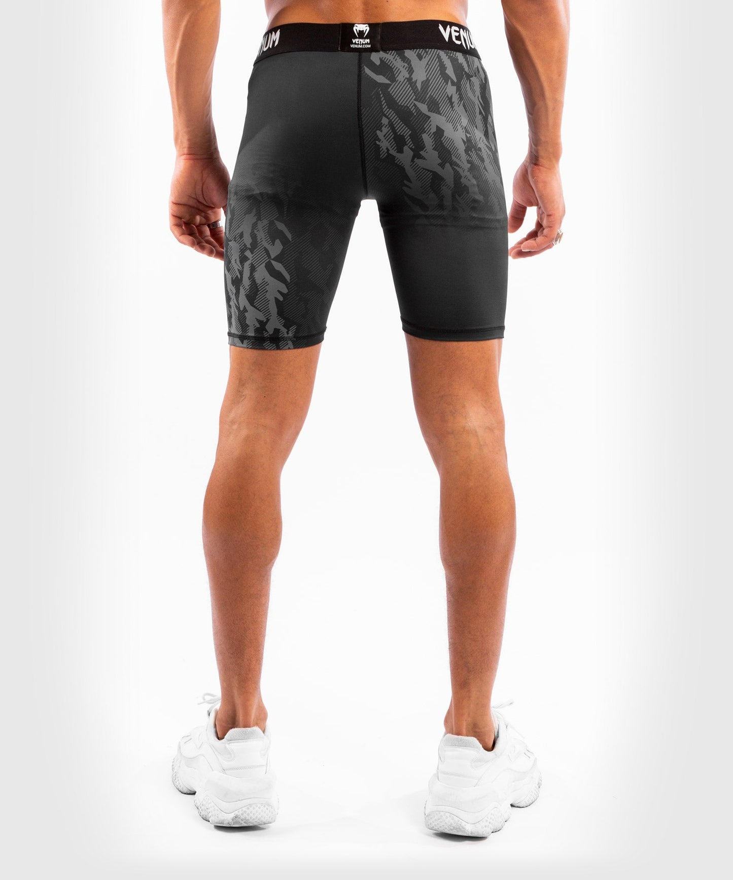 UFC Herren Kompressionsshorts Venum Authentic Fight Week - Schwarz