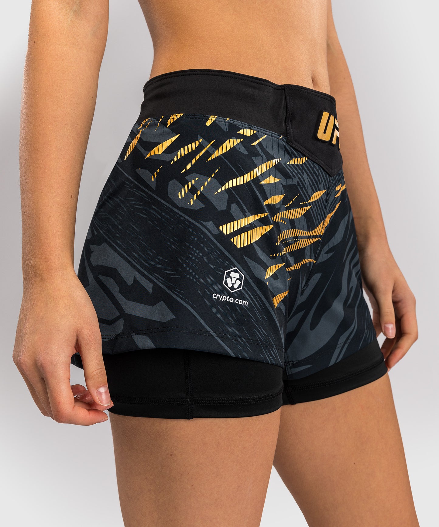 UFC Fusion by Venum Authentic Fight Night Damen Fight Short - Champion
