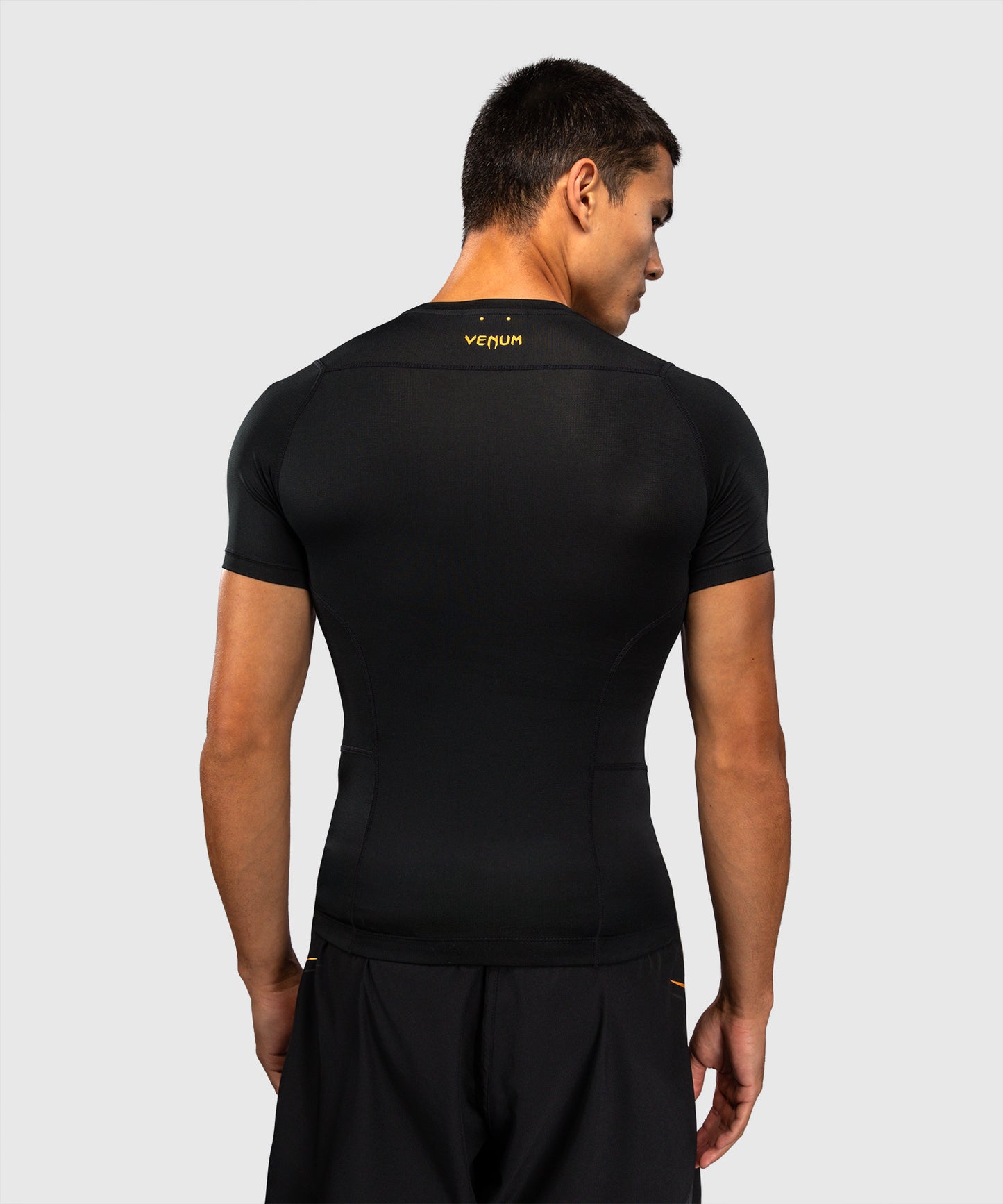 Venum G-Core Short Sleeve Rashguard - Black/Gold