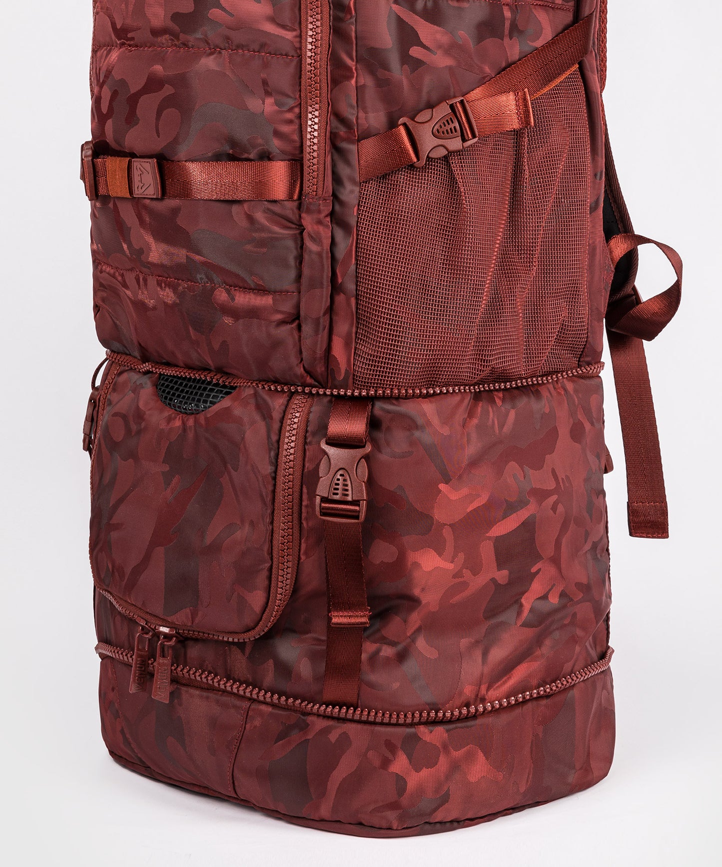 Venum Challenger Xtrem Mochila (50-63L) – Camuflaje/Burdeos