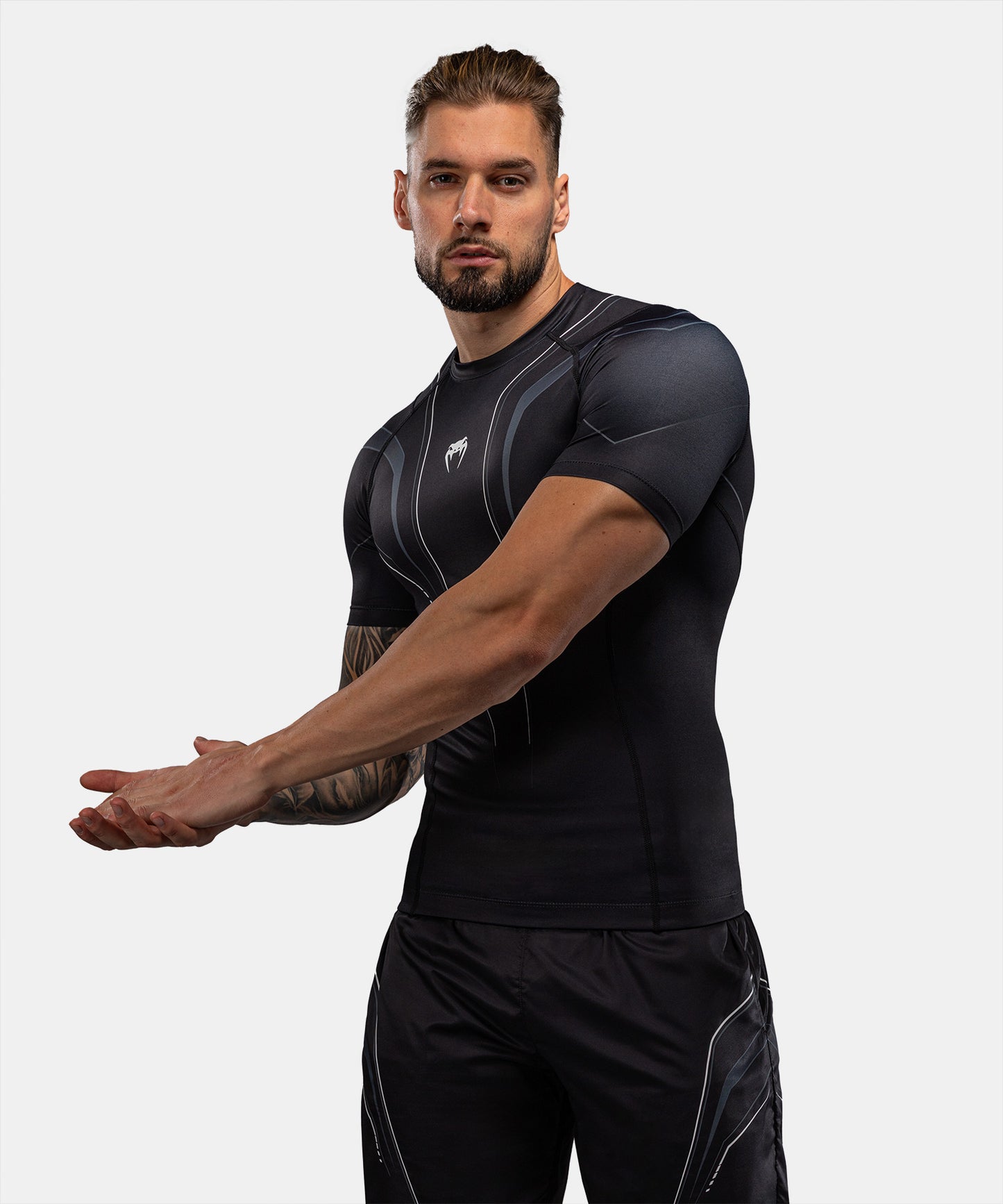 Venum Streamline Kurzarm Rashguards – Schwarz/Weiß