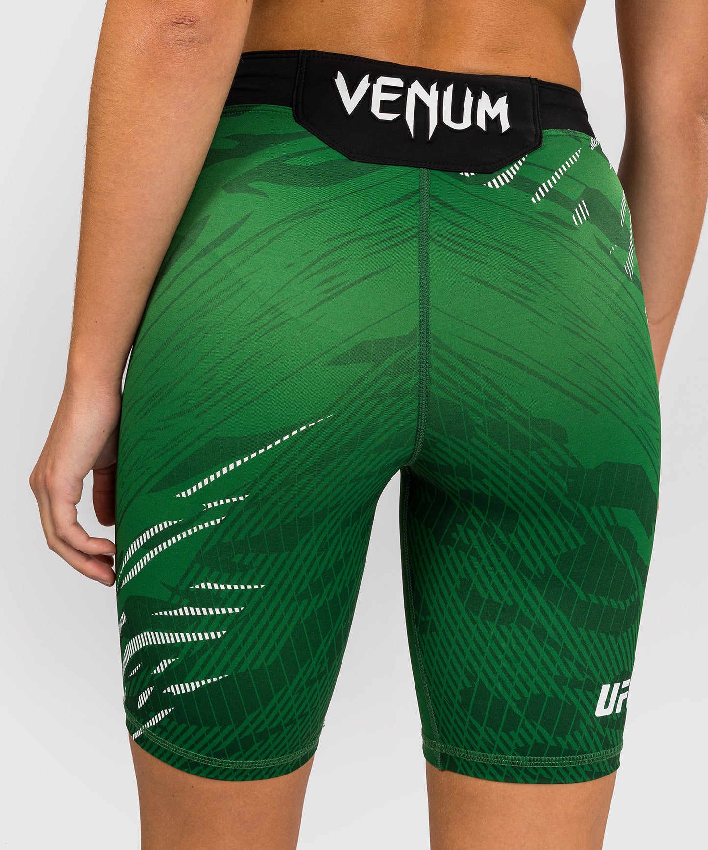 UFC Fusion by Venum Authentic Fight Night Damen Vale Tudo Short - Long Fit - Grün