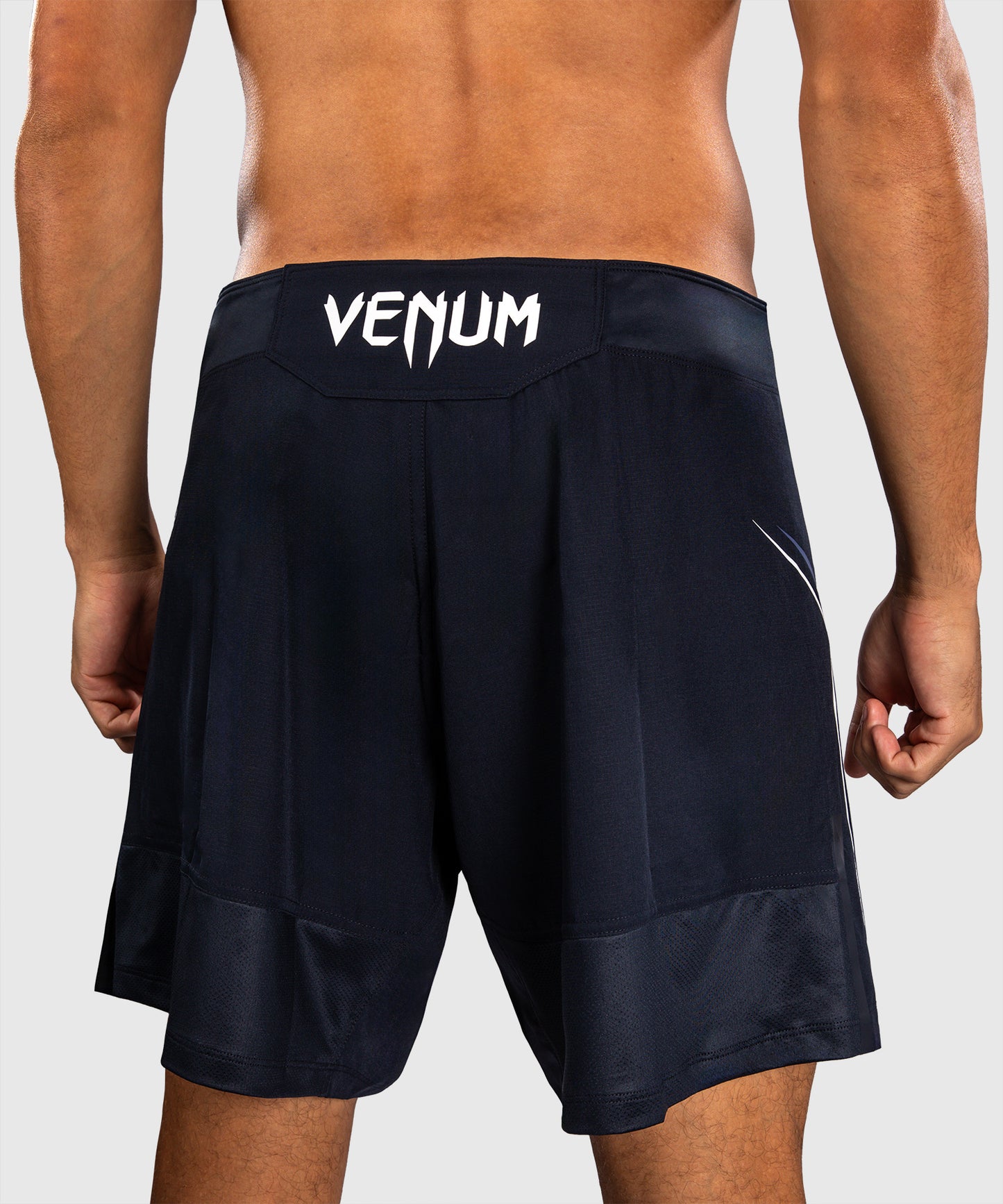 Venum G-Core Fightshorts - Marineblau/Weiß