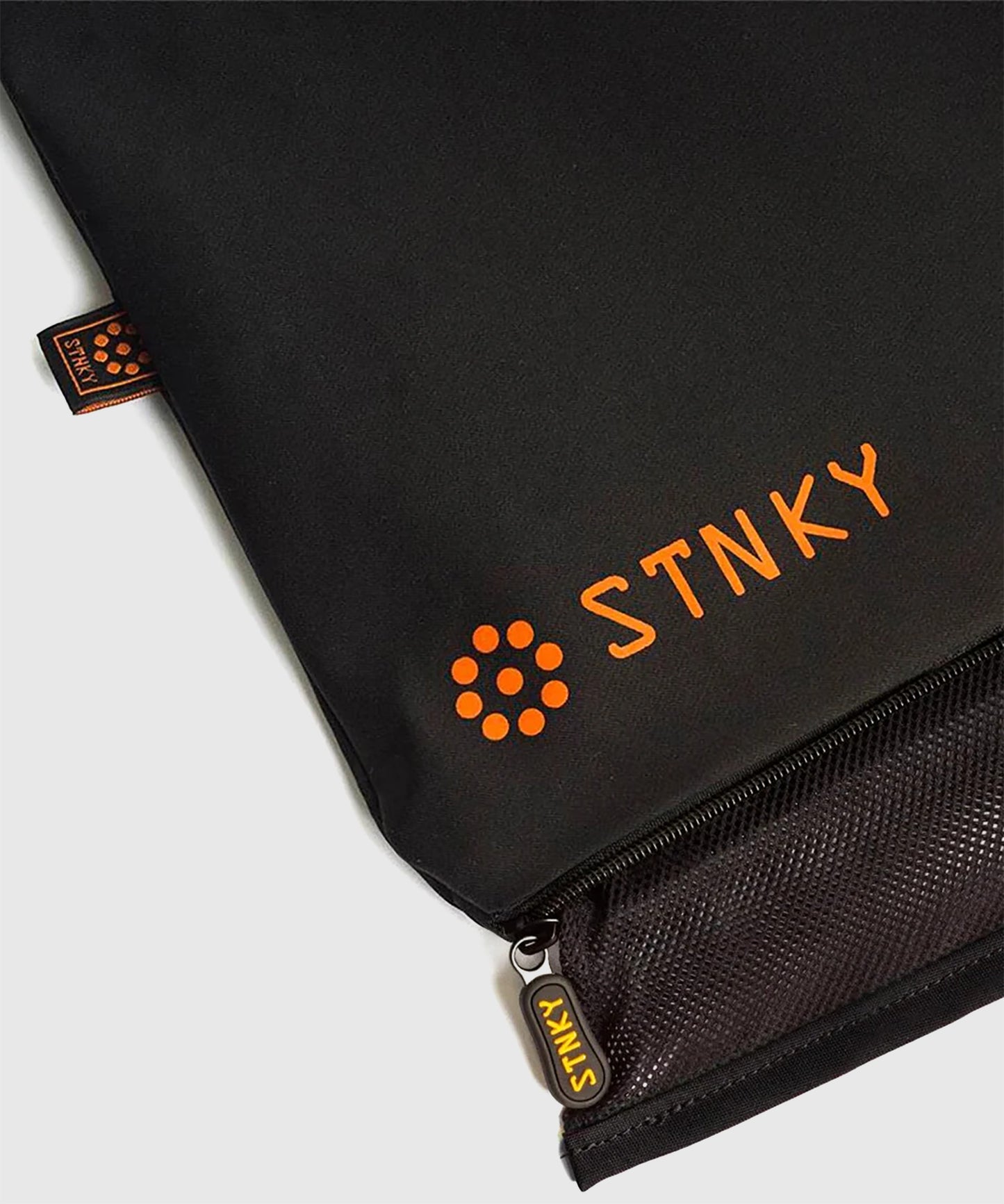 Stnky 13L Pouch - Black