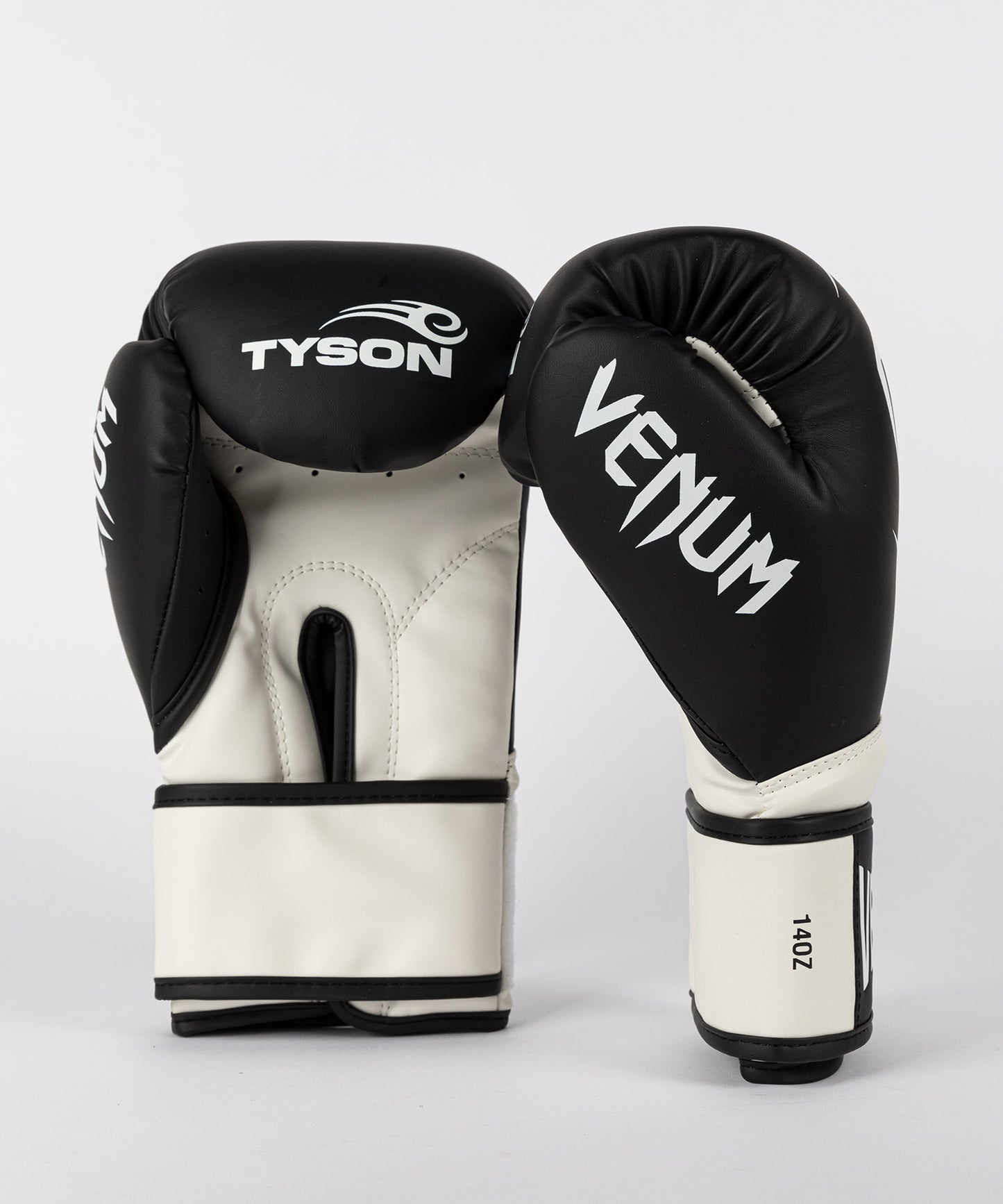 Venum Giant 2.0 Mike Tyson Pro Guanti da boxe - Nero Profondo/Bianco Ottico