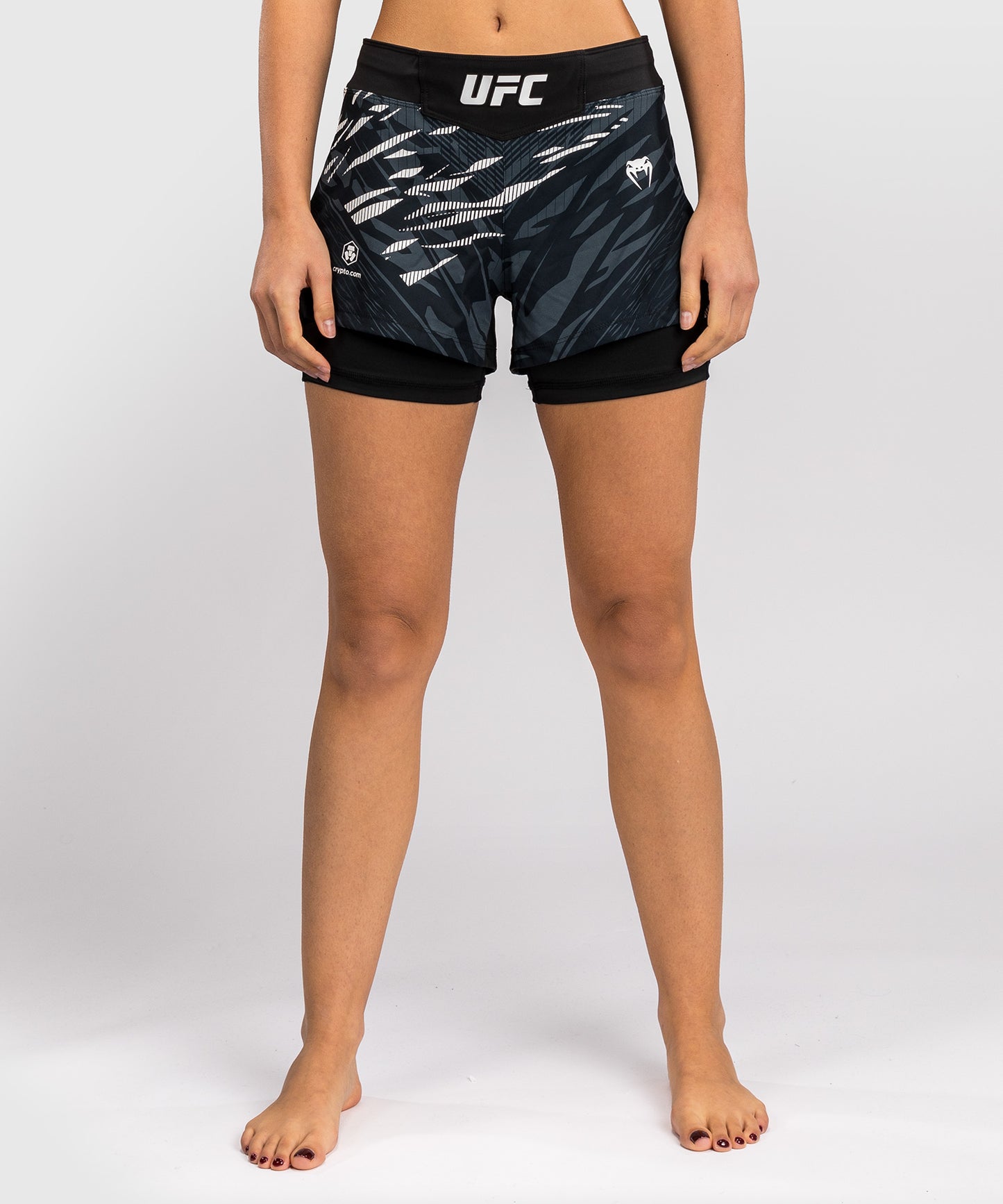 Shorts de Combat pour Femmes UFC Fusion by Venum Authentic Fight Night - Noir