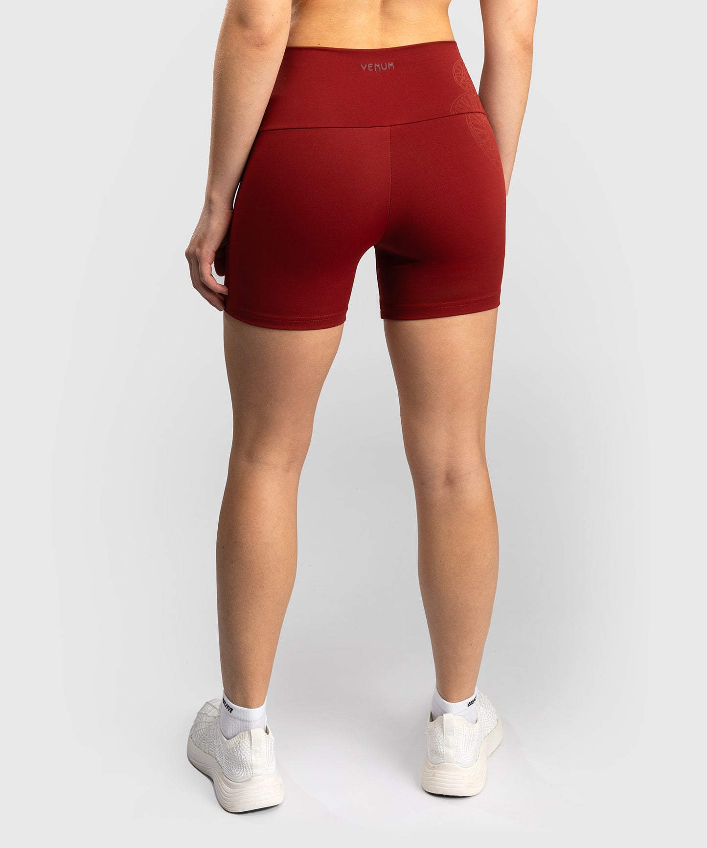 Venum Serpenti Damen Vale Tudo Shorts – Burgunder/Elfenbein