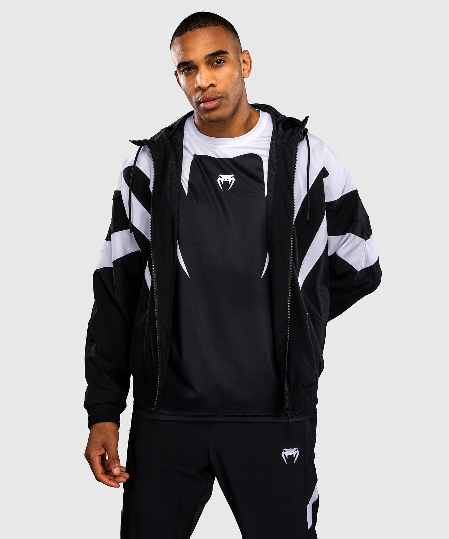 Venum Attack 90 Trainingsjacke – Weiß/Schwarz
