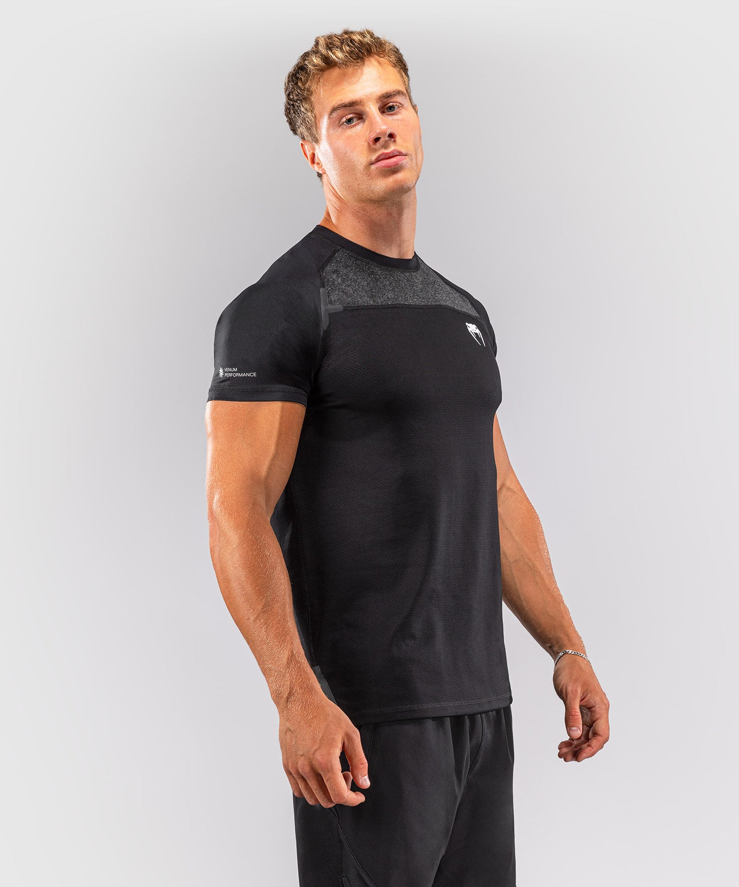 Venum G-Fit Scales Dry-Tech T‑Shirt – Schwarz/Anthrazitgrau