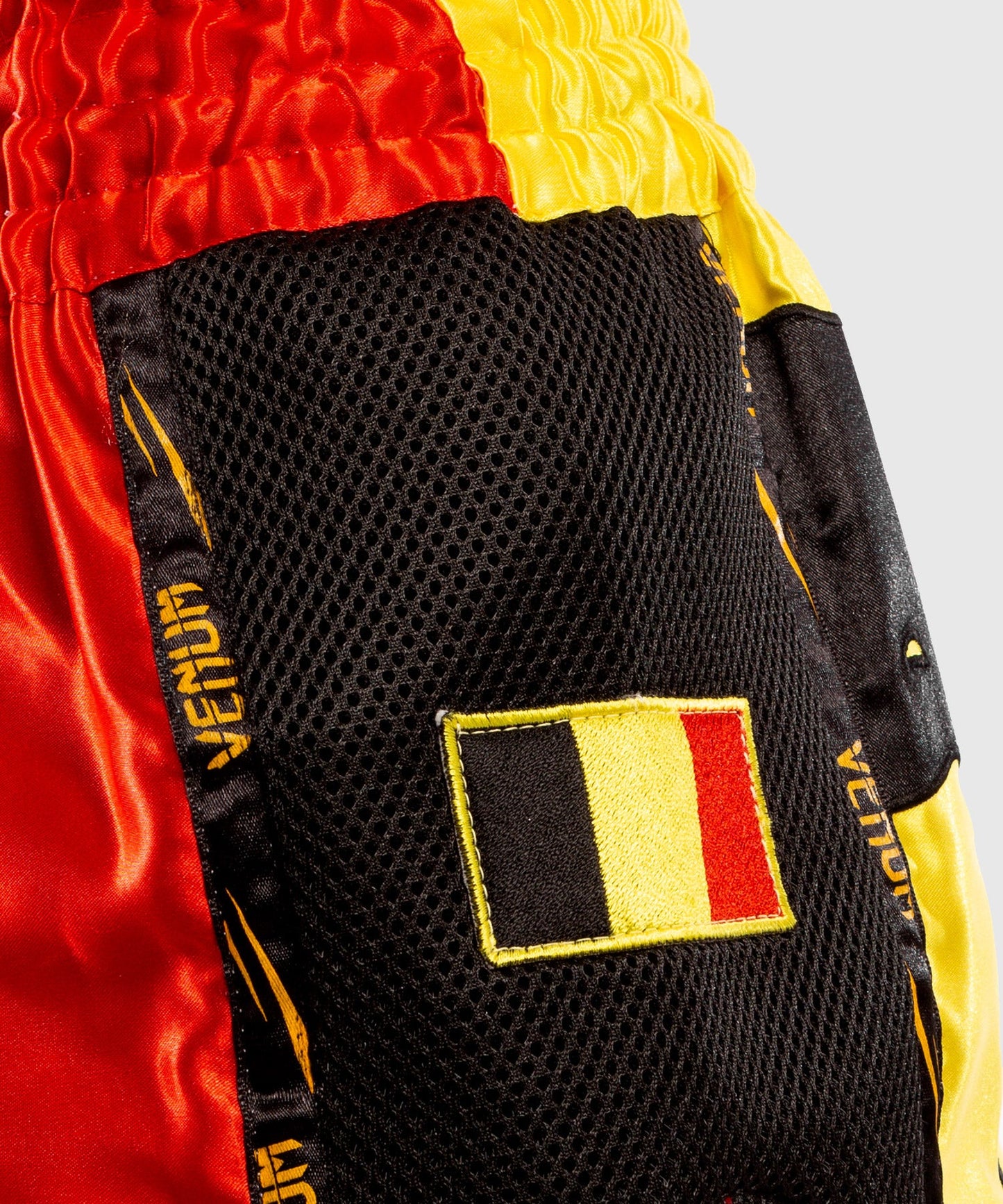 Short de Muay Thai Venum MT Flags - Belgique