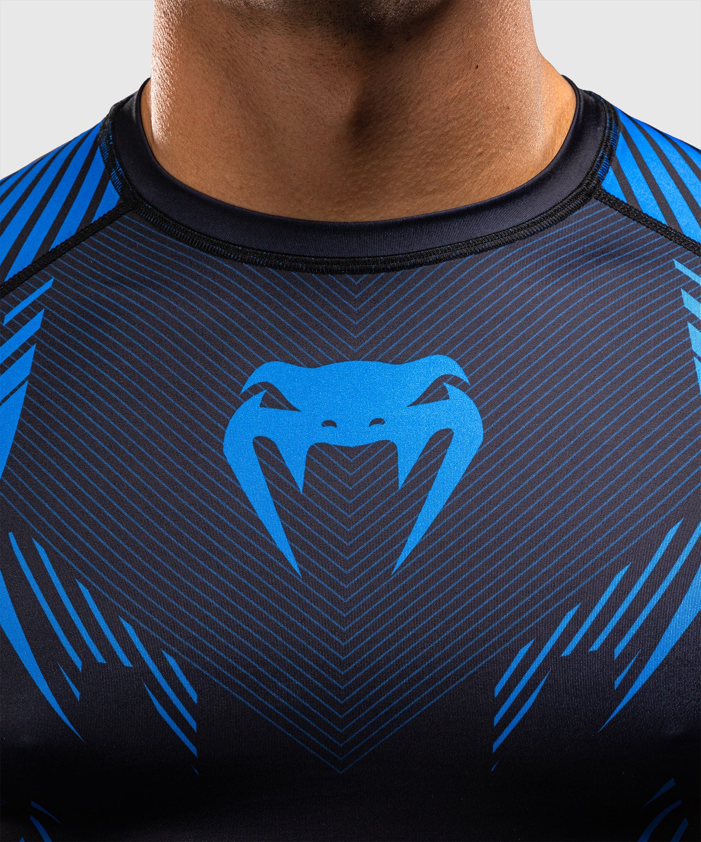 Venum No-Gi 6.0 Short Sleeve Rashguard - Black/Blue