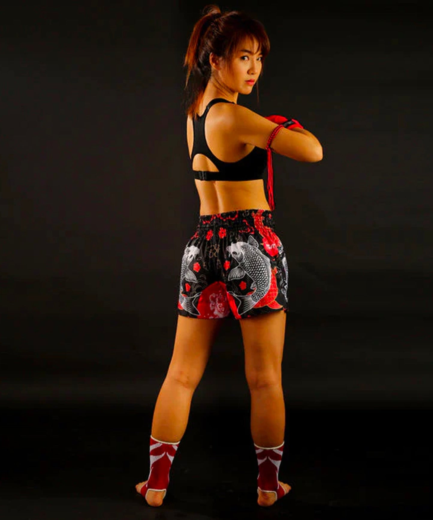 Tuff Japanese Koi Fish Muay Thai Shorts - Schwarz