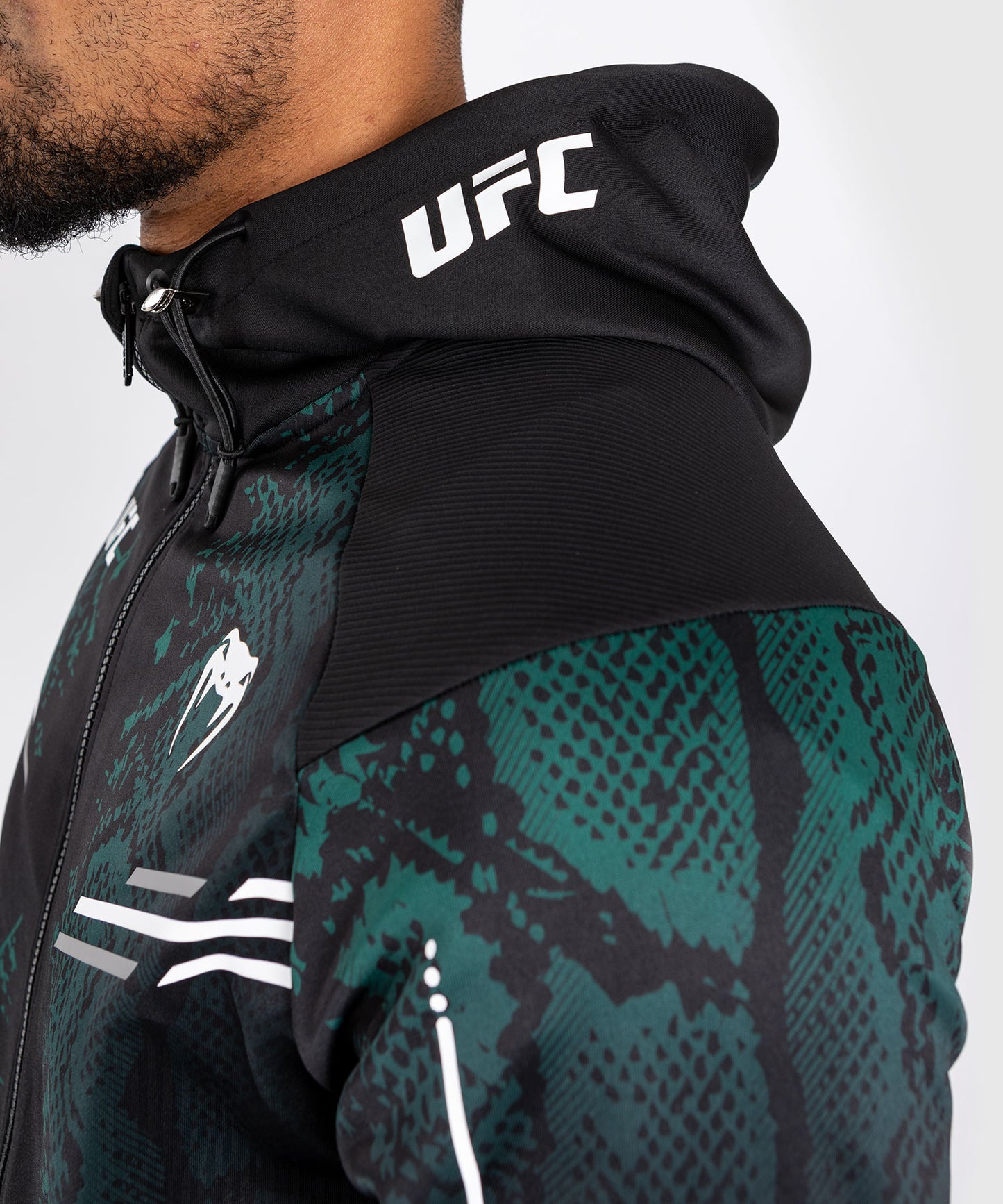 Veste à capuche pour Hommes UFC Adrenaline by Venum Authentic Fight Night - Emerald Edition - Vert/Noir