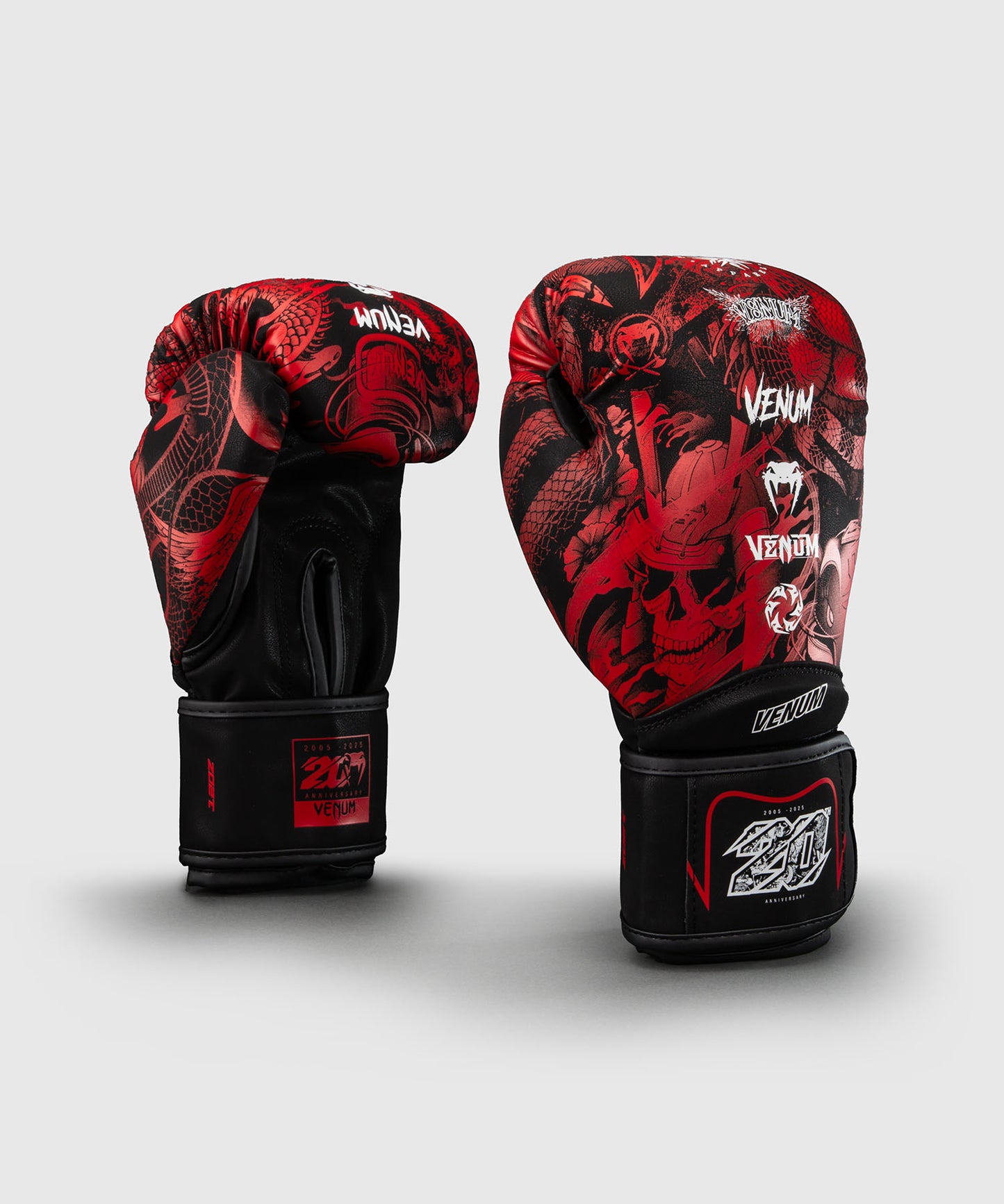 Venum 20th Anniversary Boxing Gloves - Black/Red