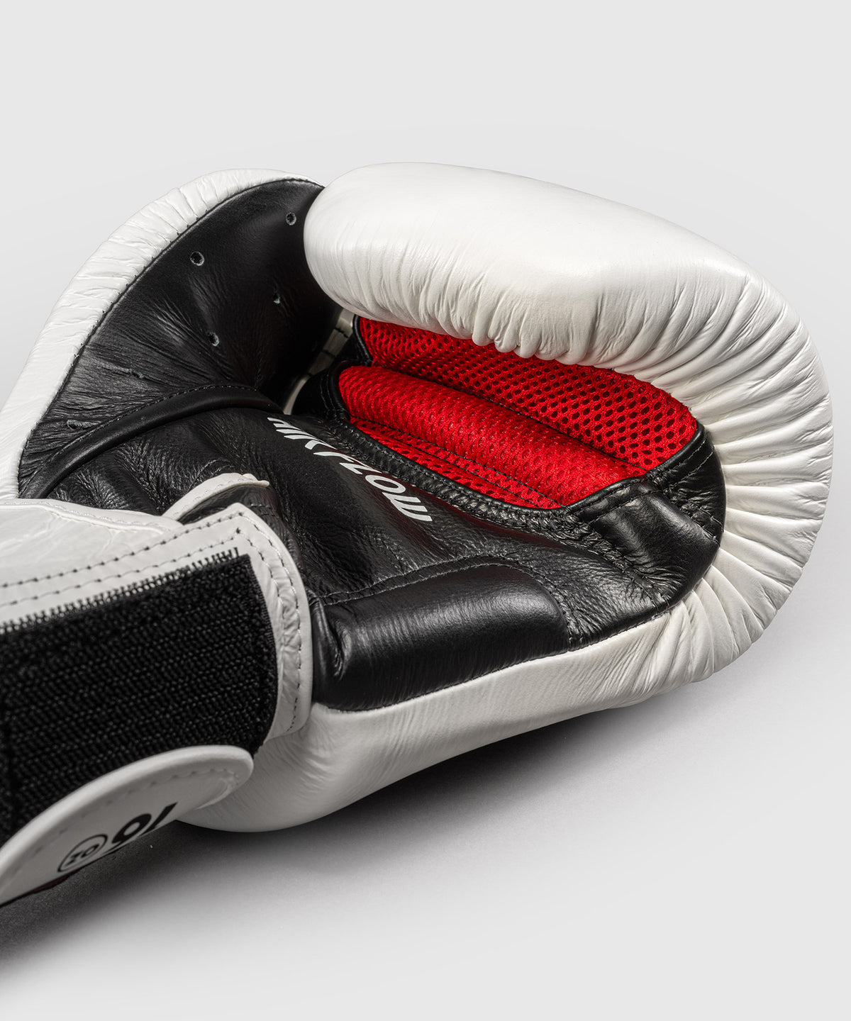 Twins BGVL3 Air Boxhandschuhe - Weiß/Schwarz