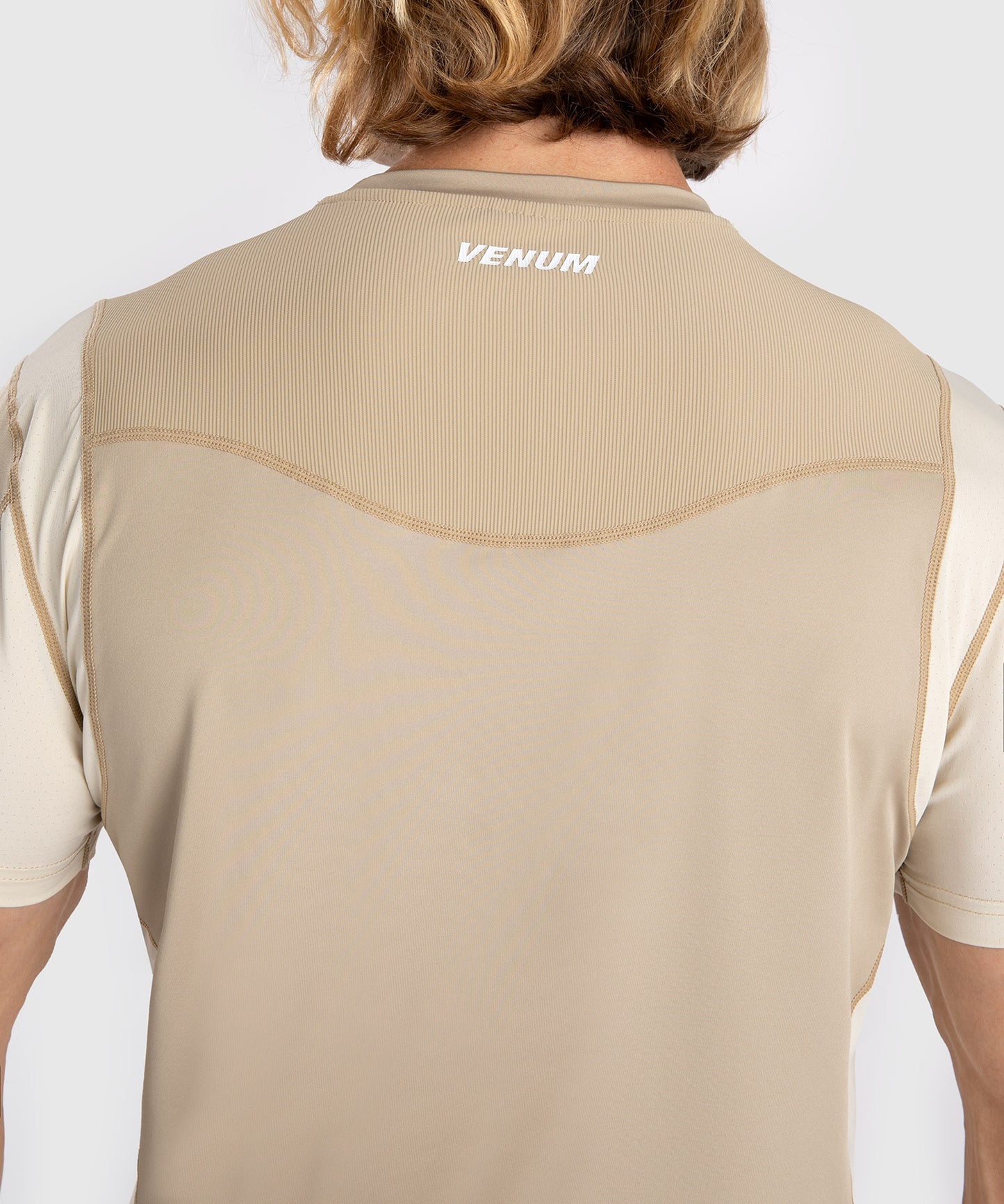 Venum Tempest Camiseta para Hombre Dry-Tech - Beige/Arena