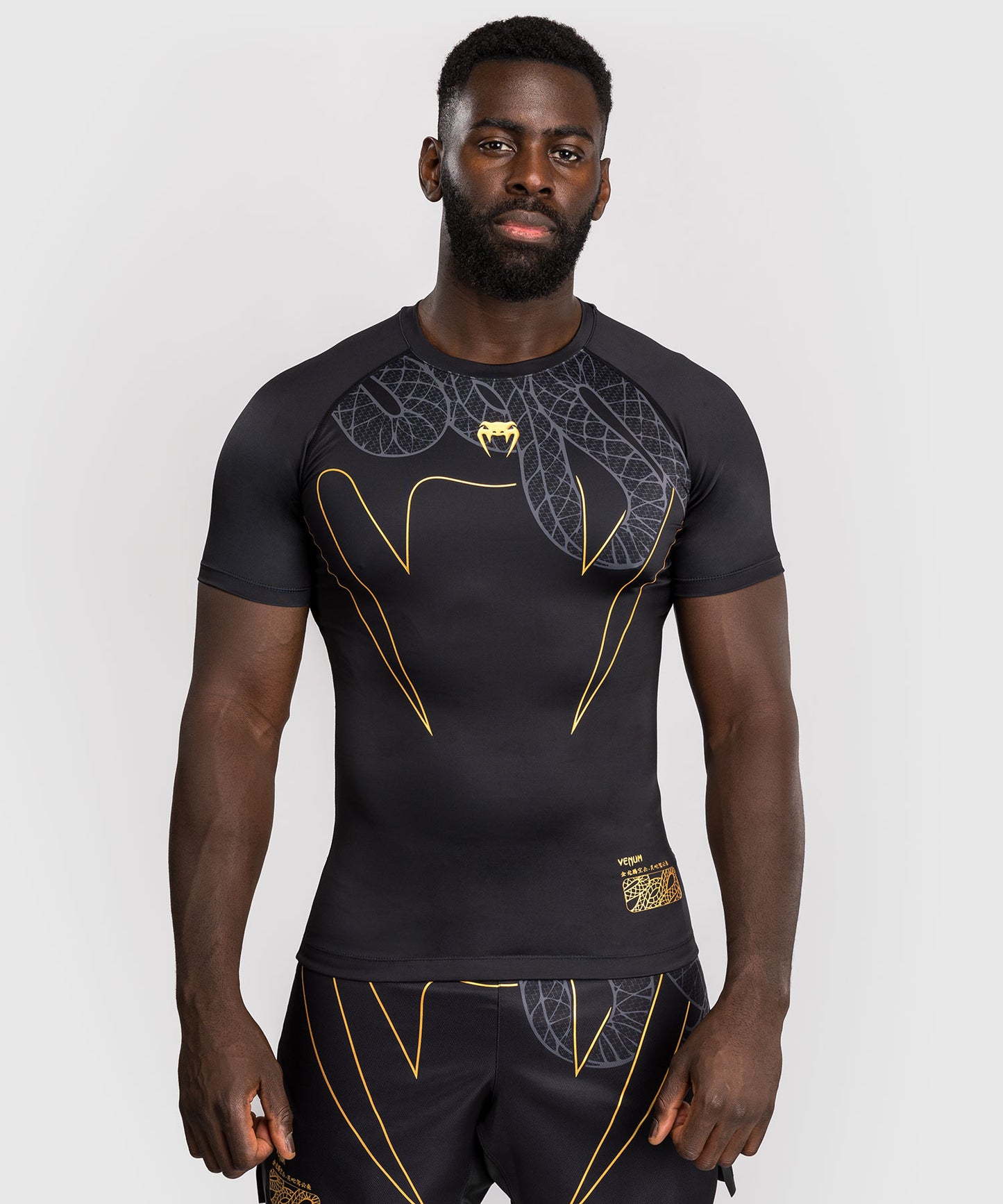 Venum Serpenti Rashguard de Manga Corta – Negro/Plata/Dorado