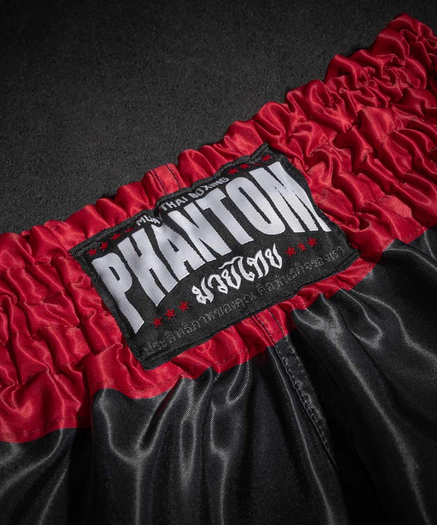 Phantom Athletics Tiger Unit Muay Thai Shorts - Schwarz/Rot
