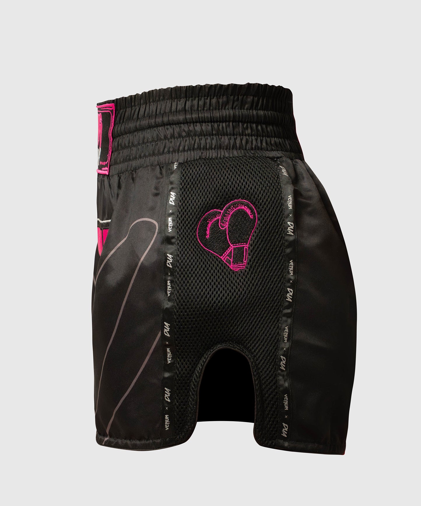 Venum x Dua Muay Thai Pantalones Cortos - Negro/Rosa Fucsia