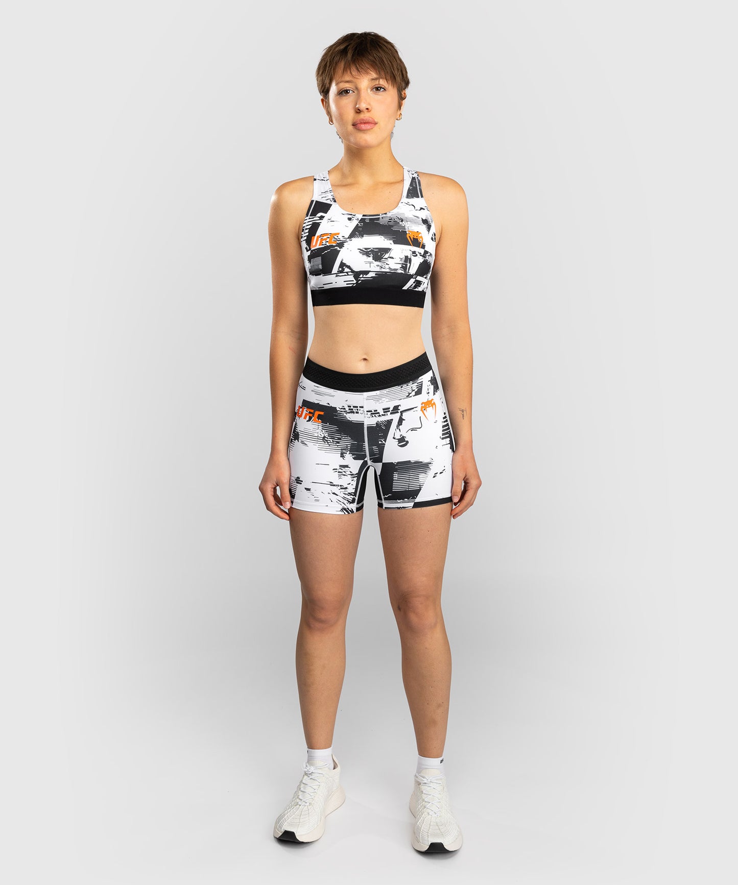 UFC Zenith by Venum Authentic Fight Week Pantaloncini Vale Tudo Performance Donna - Bianco
