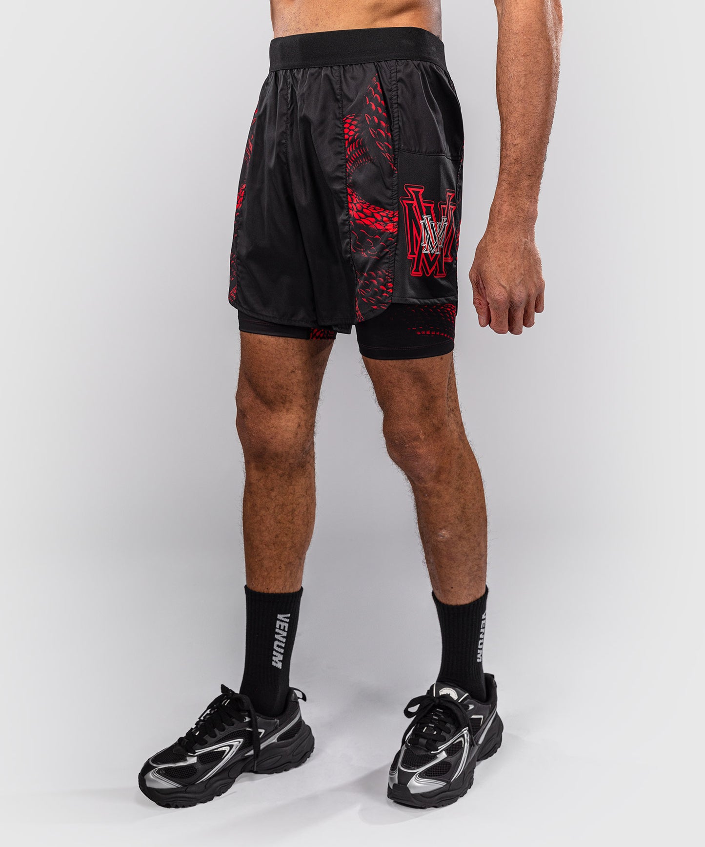 Venum Matupa Trainingsshorts - Schwarz/Rot/Silber
