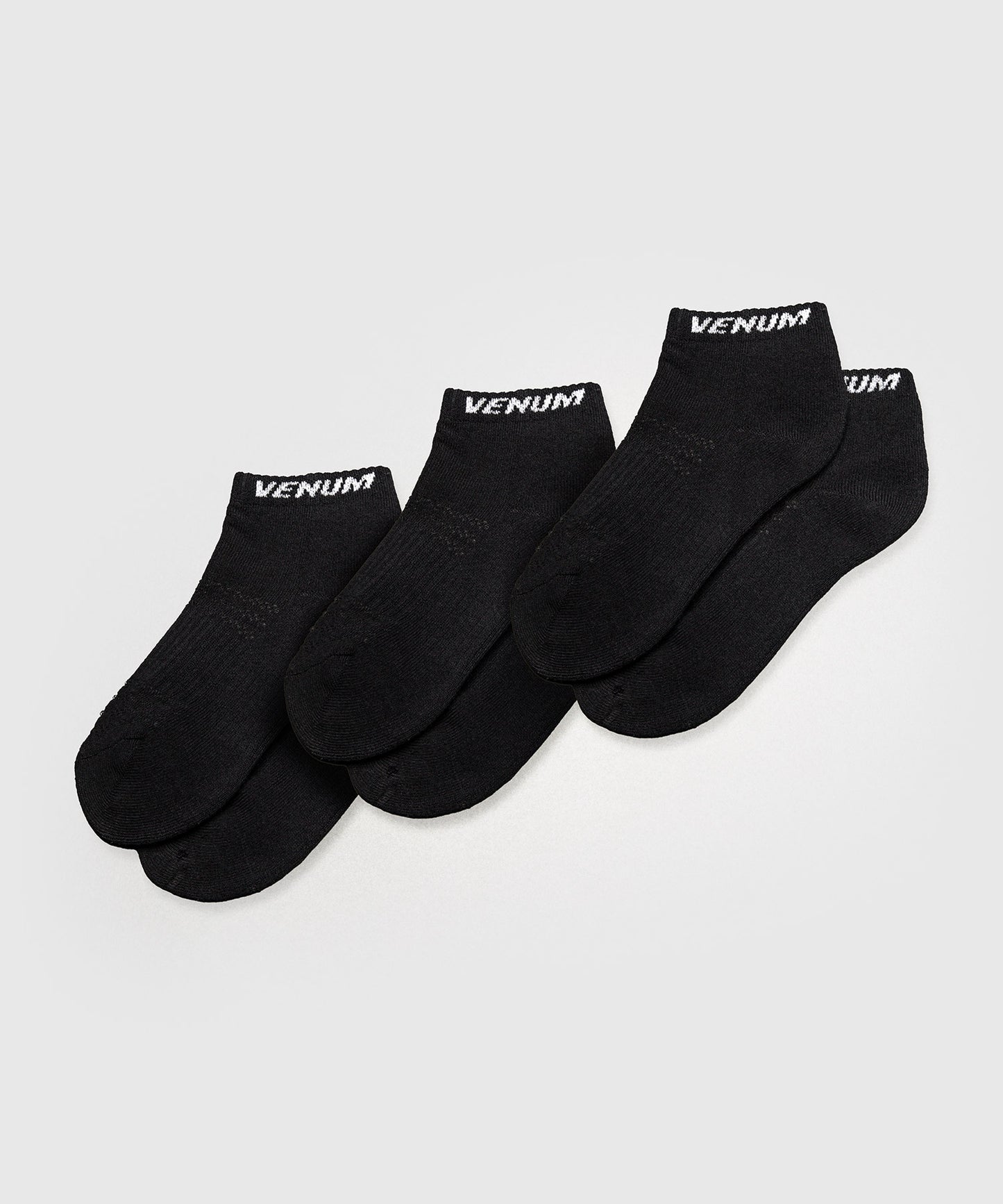 Venum Essential Ankle Socks (Set of 3 pairs) - Black/White