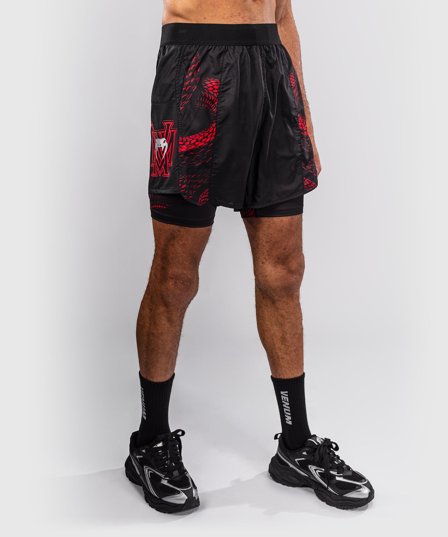 Venum Matupa Trainingsshorts - Schwarz/Rot/Silber