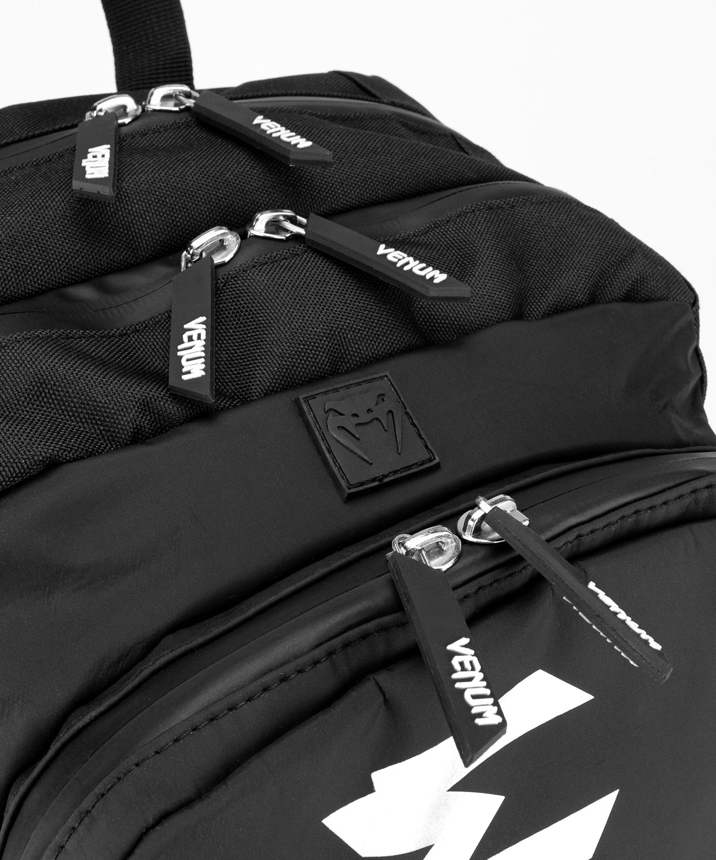 Sac à Dos Venum Challenger Pro Evo (20-25L) – Noir/Blanc