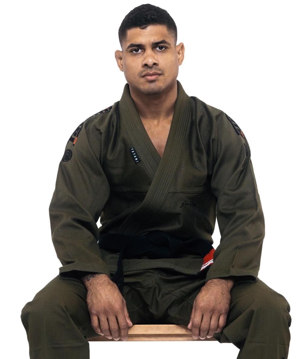 KIMONO DE JJB TATAMI FIGHTWEAR ELEMENTS SUPERLITE - KHAKI