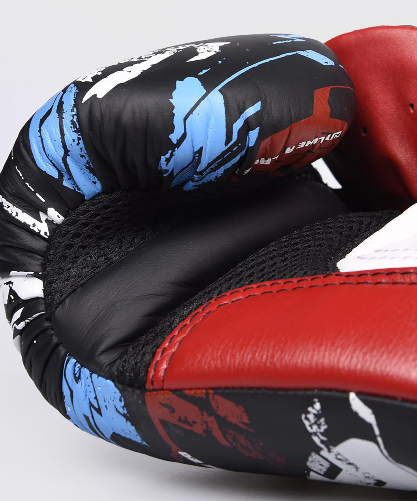 8 Weapons Cut Like A Blade 2.0 Boxhandschuhe - Schwarz