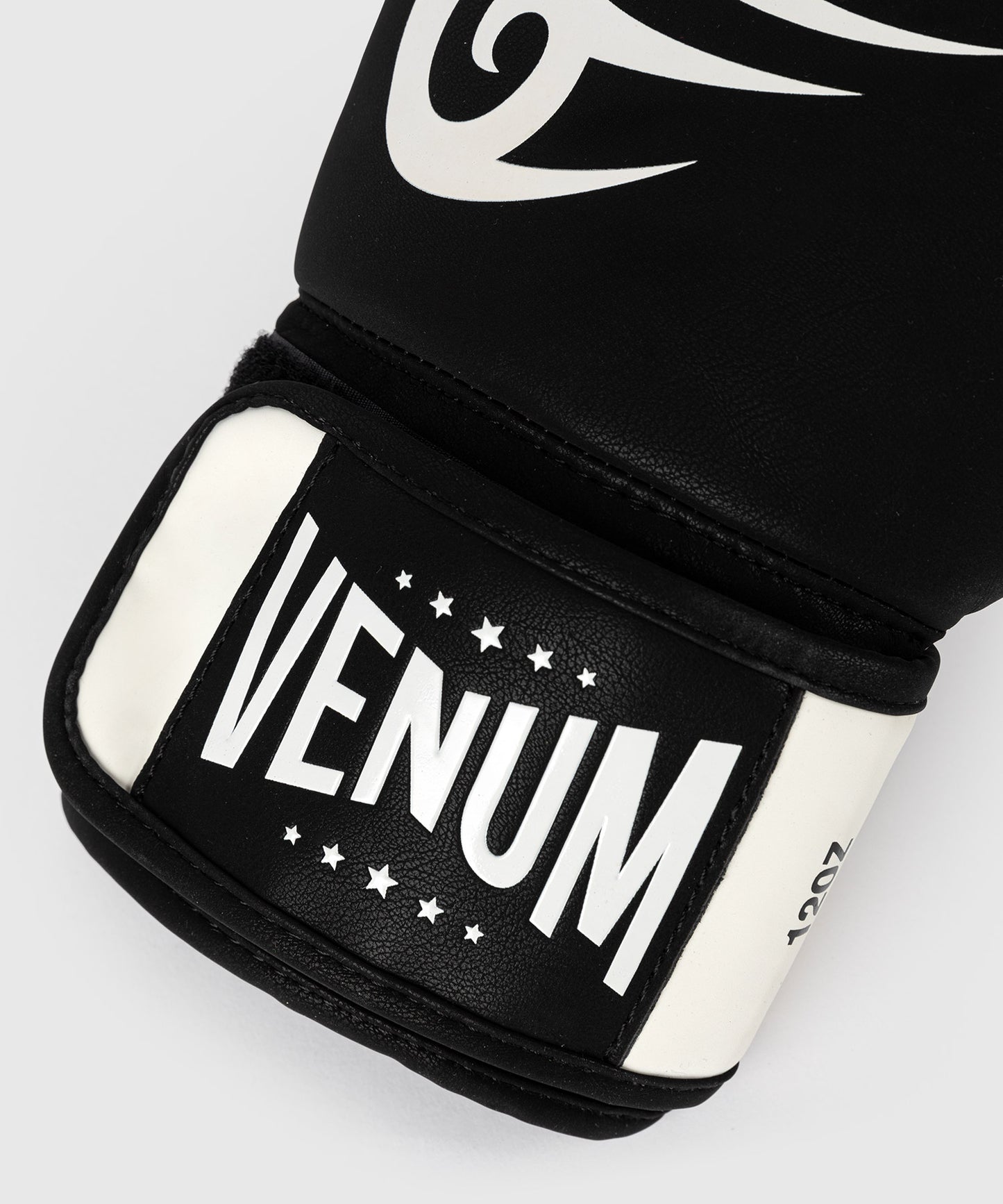 Venum Mike Tyson Replica Guantes de Boxeo - Negro Intenso/Blanco Óptico