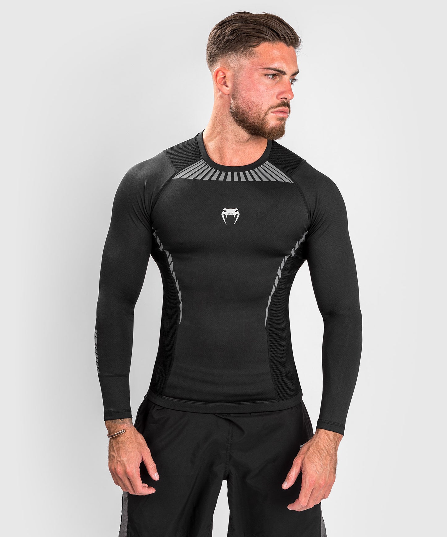 Rashguard Venum Jaws 2.0 - Manches Longues - Noir