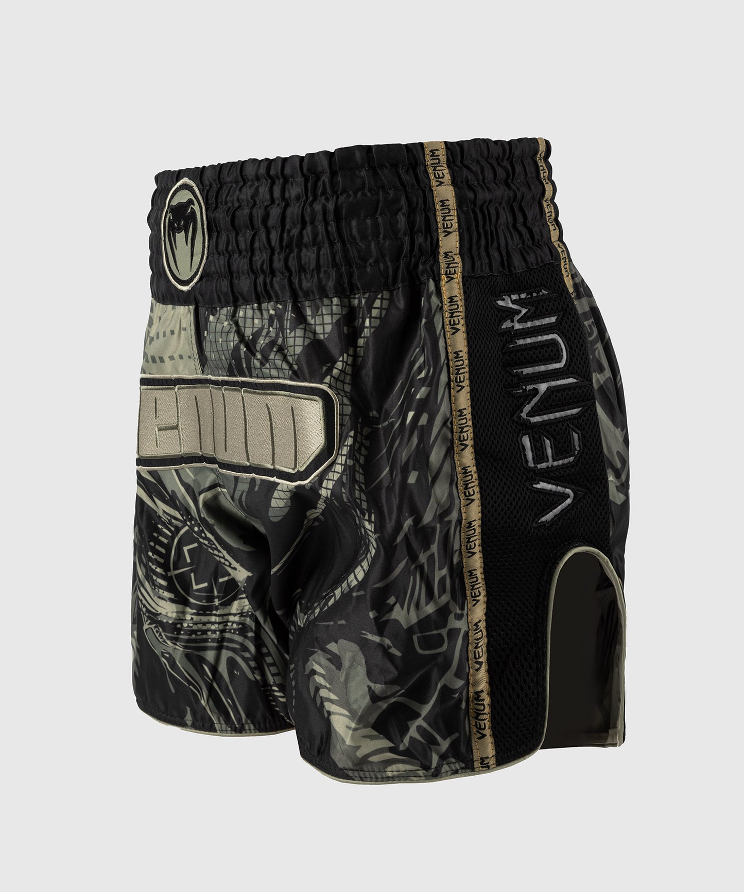 Venum Invader Muay Thai Shorts - Schwarz/Sand