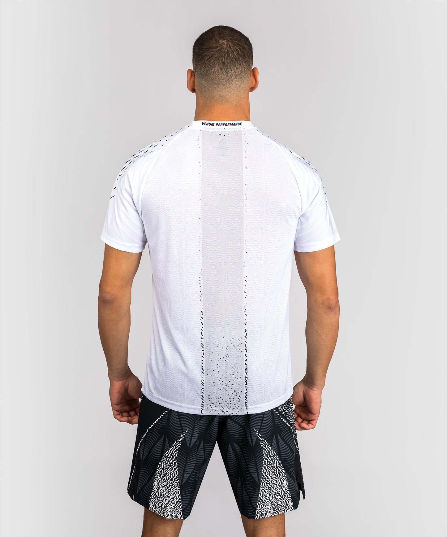 UFC Zenith by Venum Authentic Fight Night Offizielles Walkout-Trikot Herren - Weiß