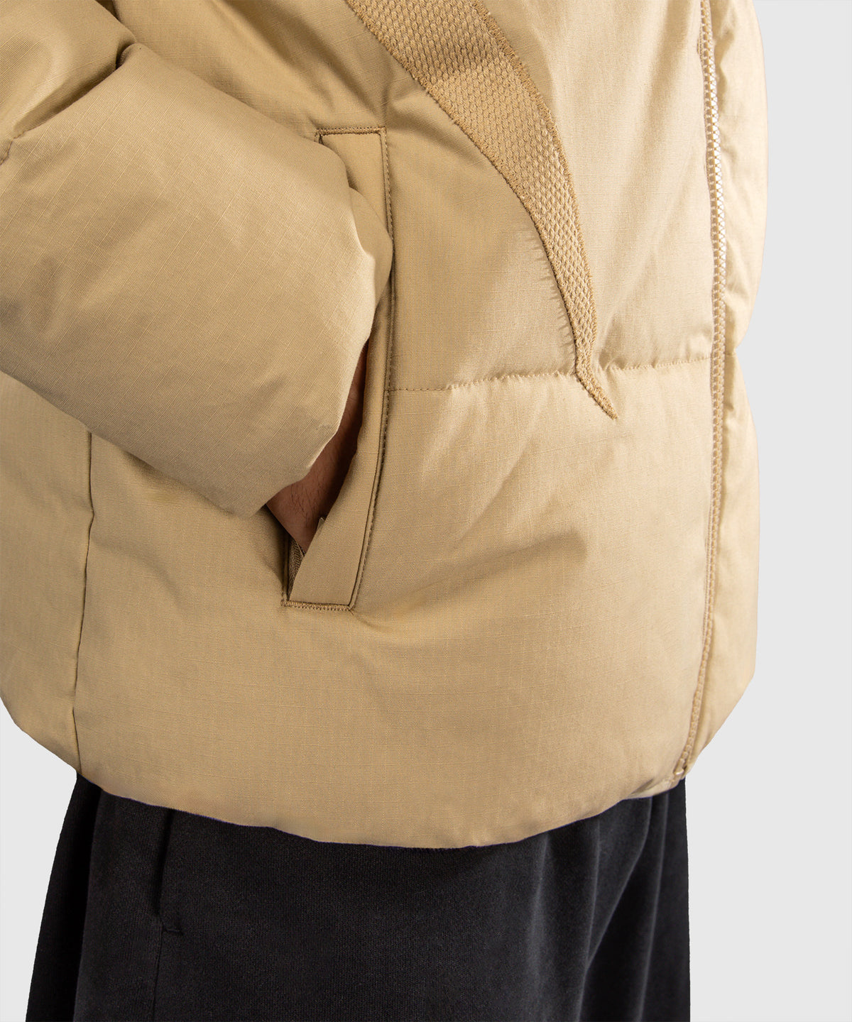 Venum Attack Urban Gi Chaqueta acolchada - Beige