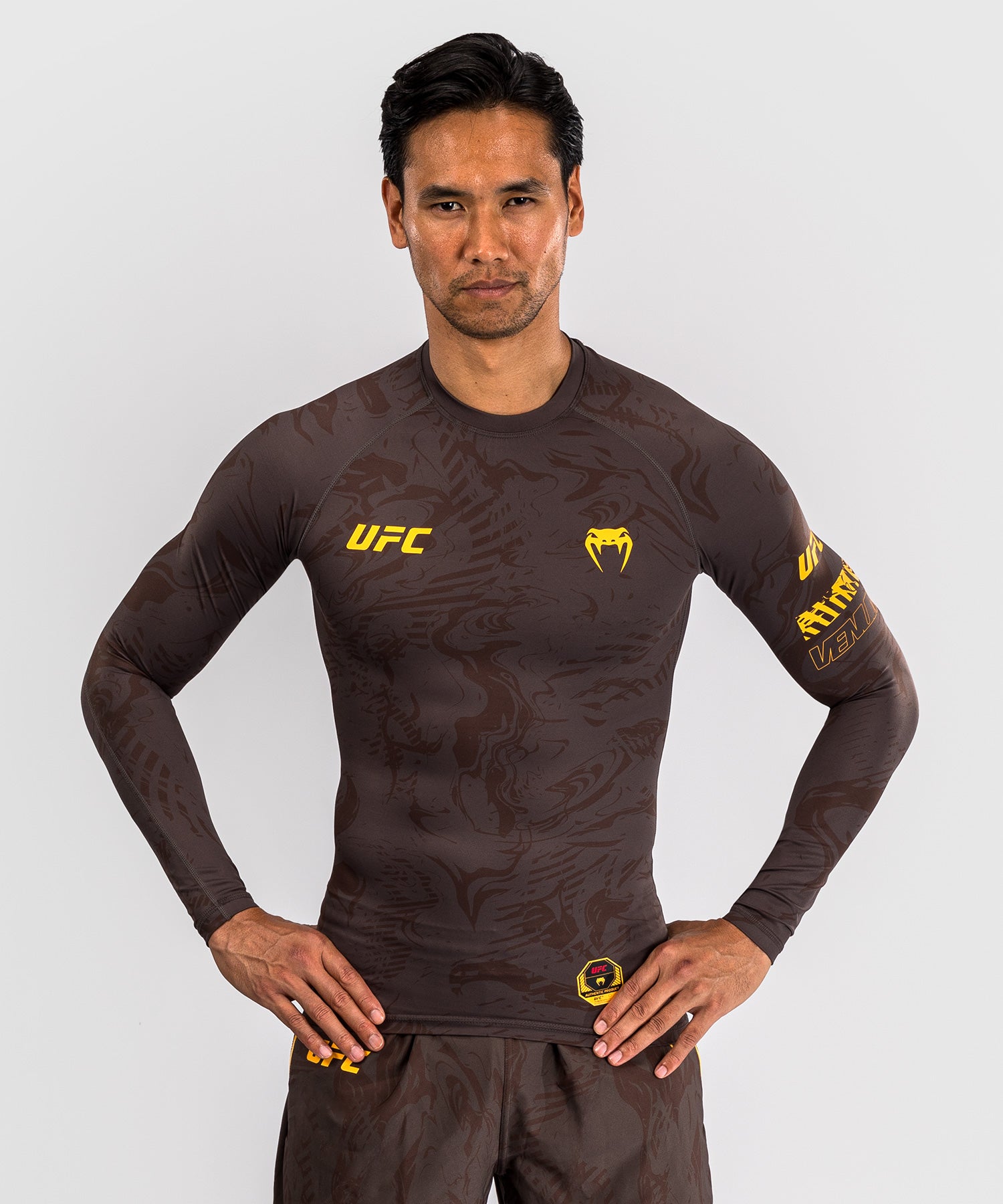 Venum UFC Fusion Fight Week Rashguard Performance a Venum UFC Fusion Fight Week Rashguard Performance a