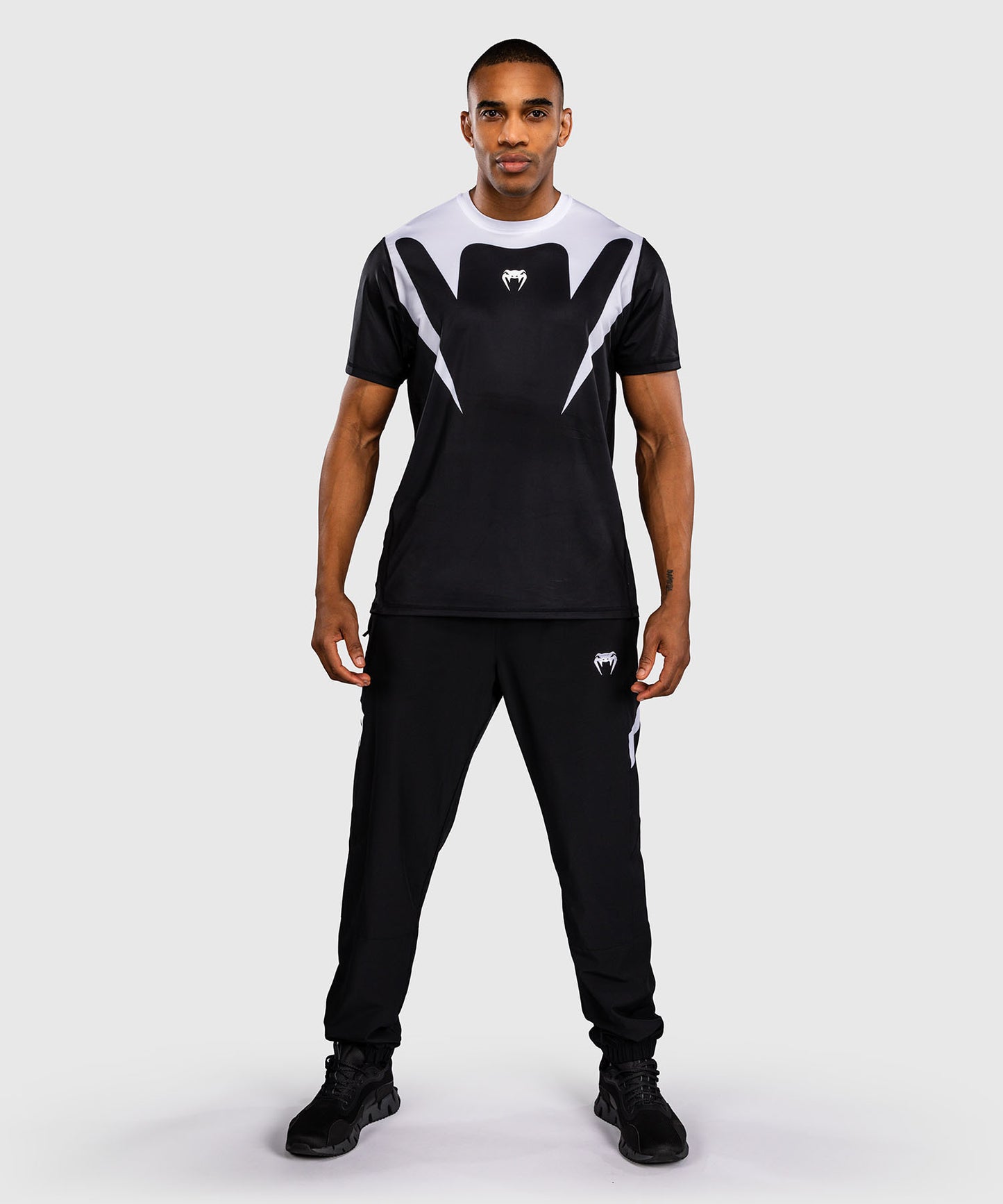 Venum Attack 90 Camiseta Dry Tech – Blanco/Negro