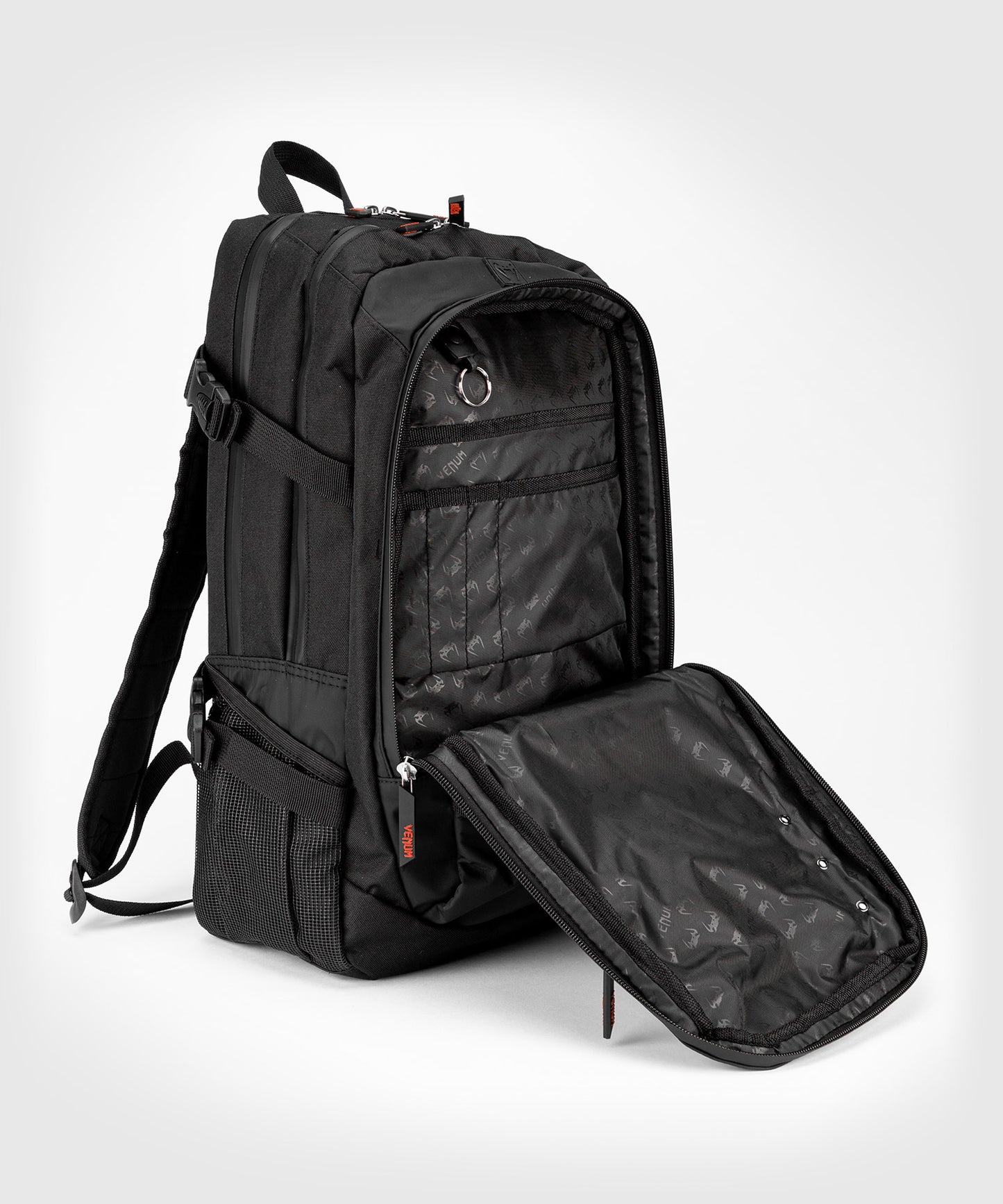 Venum Challenger Pro Evo Rucksack (20-25L) – Schwarz/Rot
