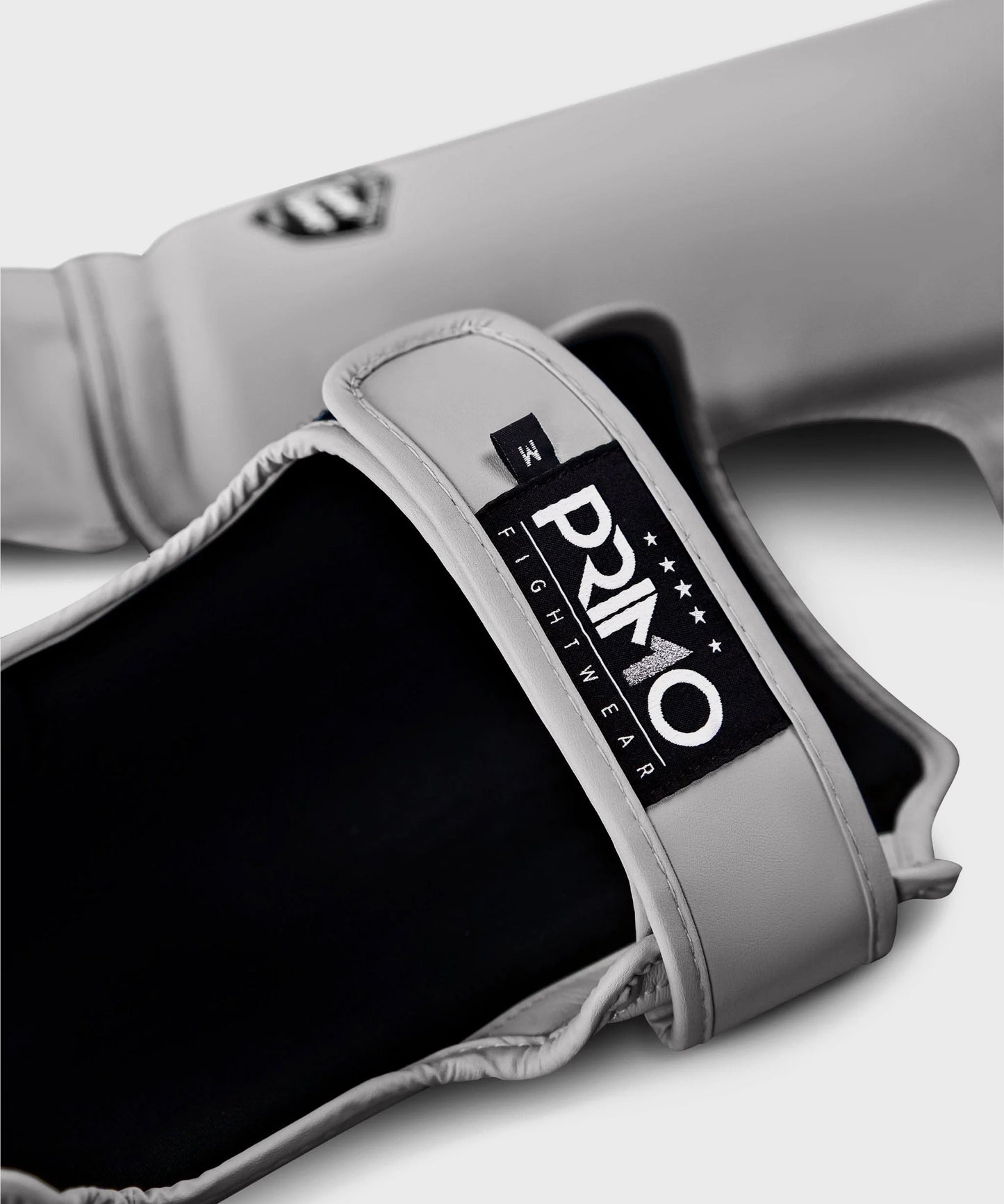 Primo Classic Muay Thai Espinilleras - Grau