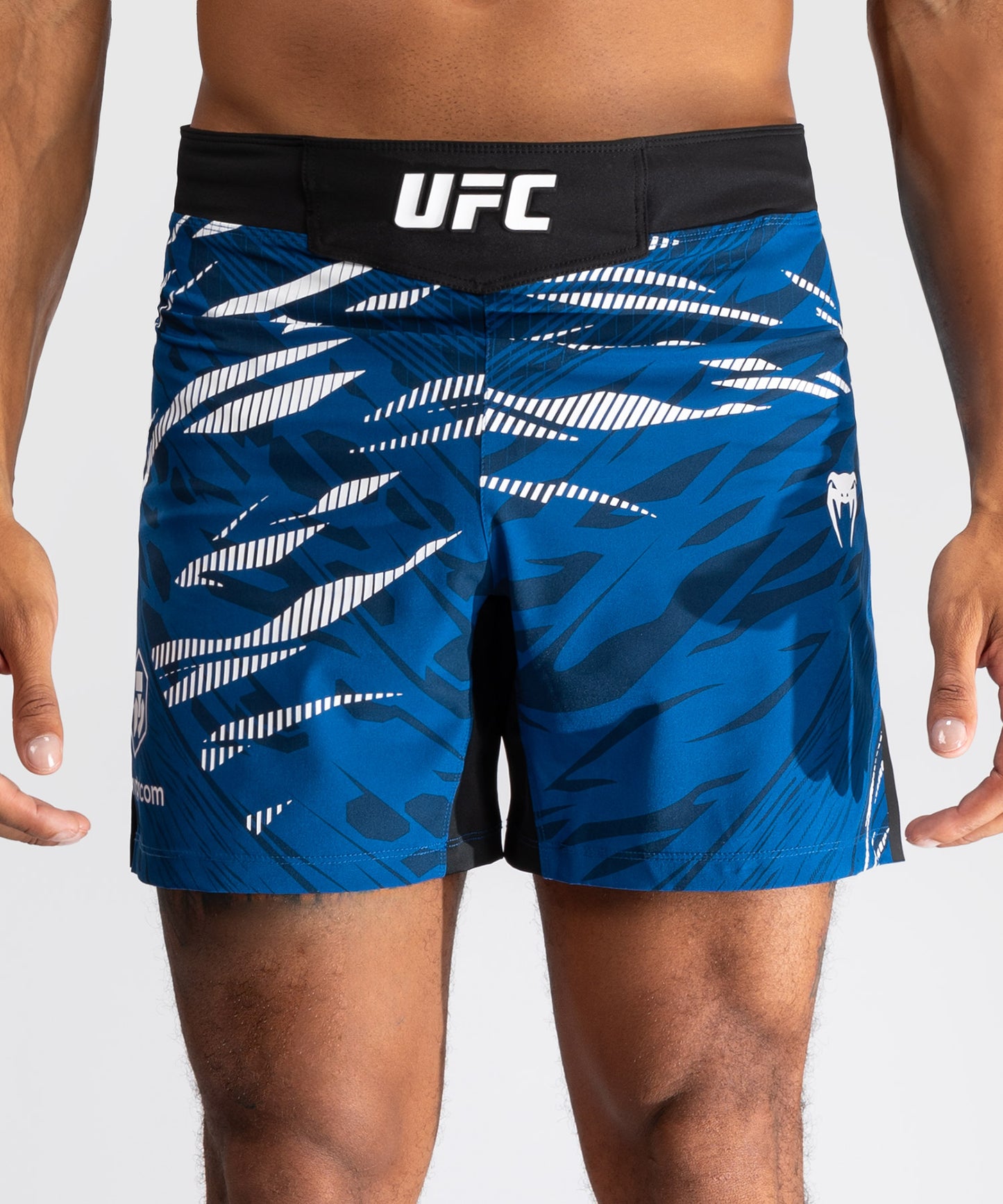 Shorts de Combat pour Hommes UFC Fusion by Venum Authentic Fight Night - Coupe Courte - Bleu