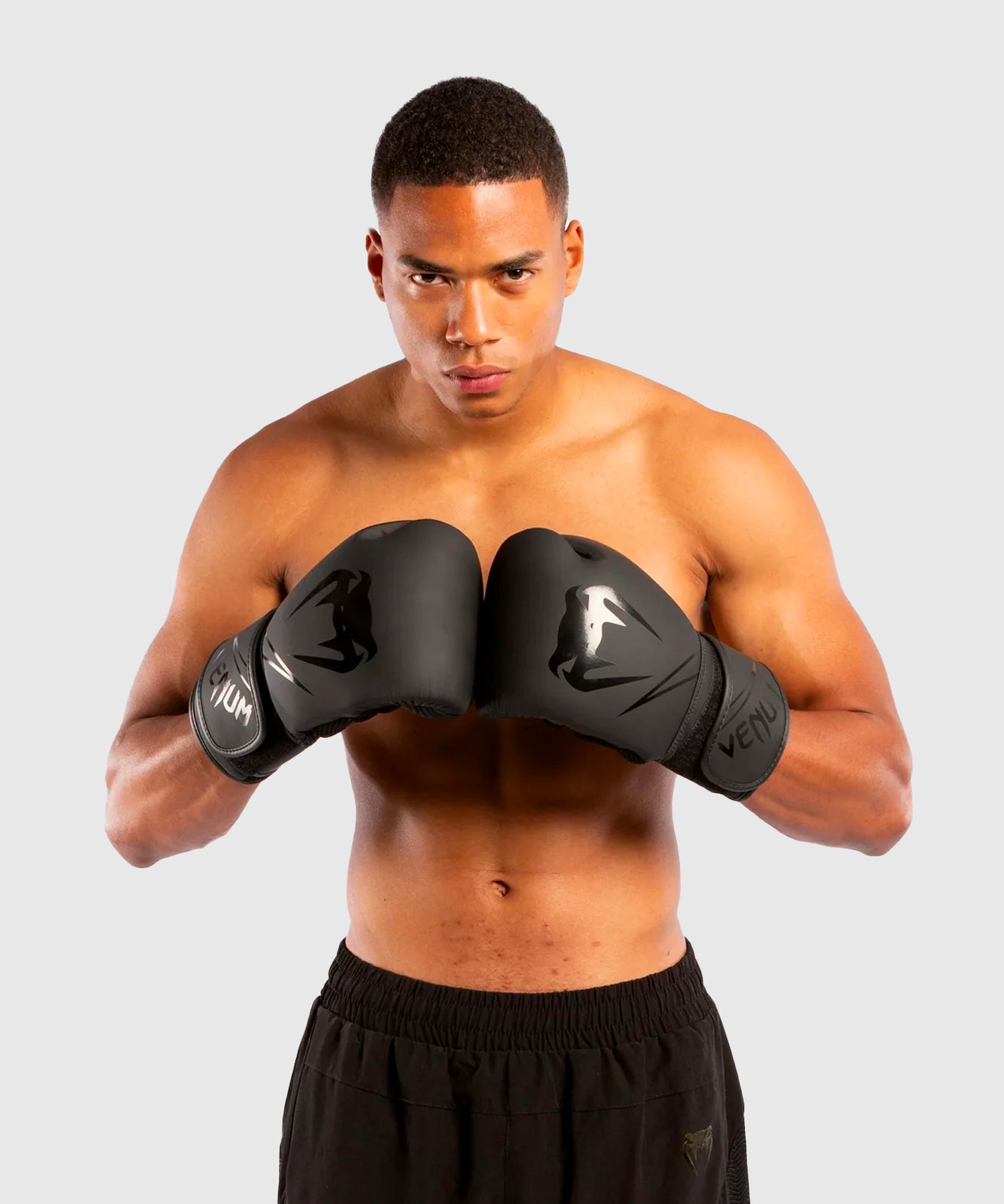 Gants de boxes Venum Classic - Noir/Noir Edition WLMT